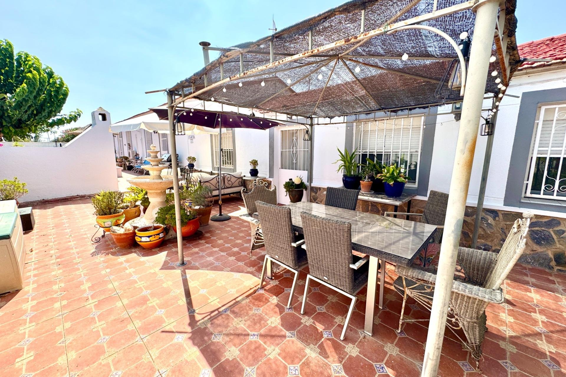 Használt Ingatlanok - Villa -
Dolores - Comunidad Valenciana