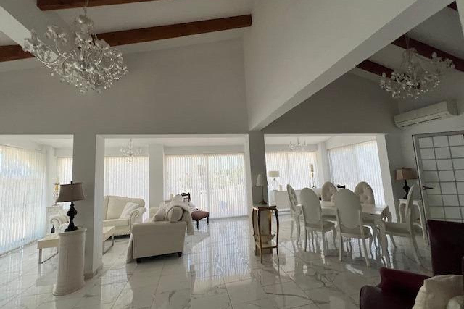 Használt Ingatlanok - Villa -
Dolores - Comunidad Valenciana