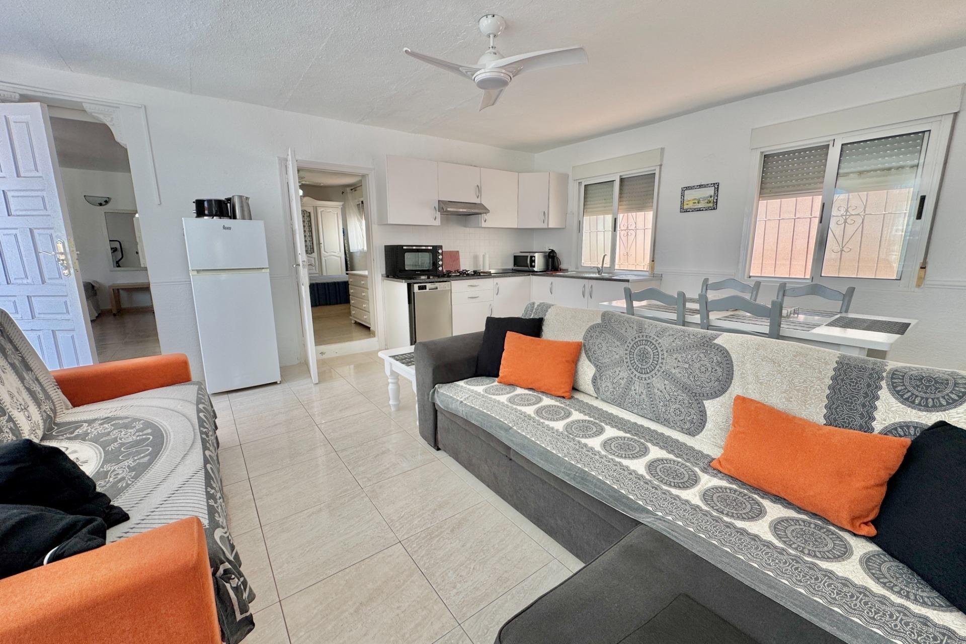 Használt Ingatlanok - Villa -
Dolores - Comunidad Valenciana