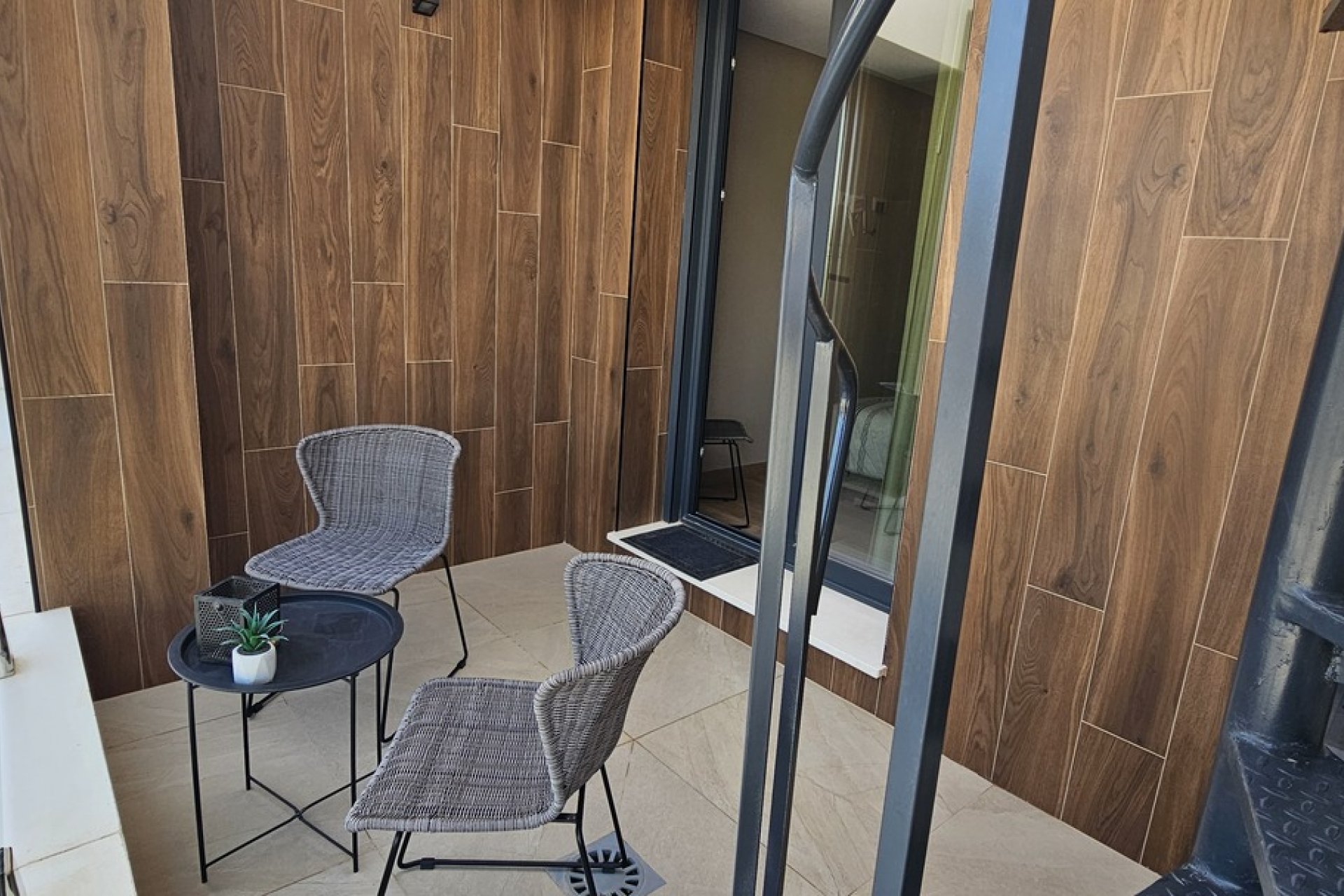 Használt Ingatlanok - Villa -
Dolores - Sector 4