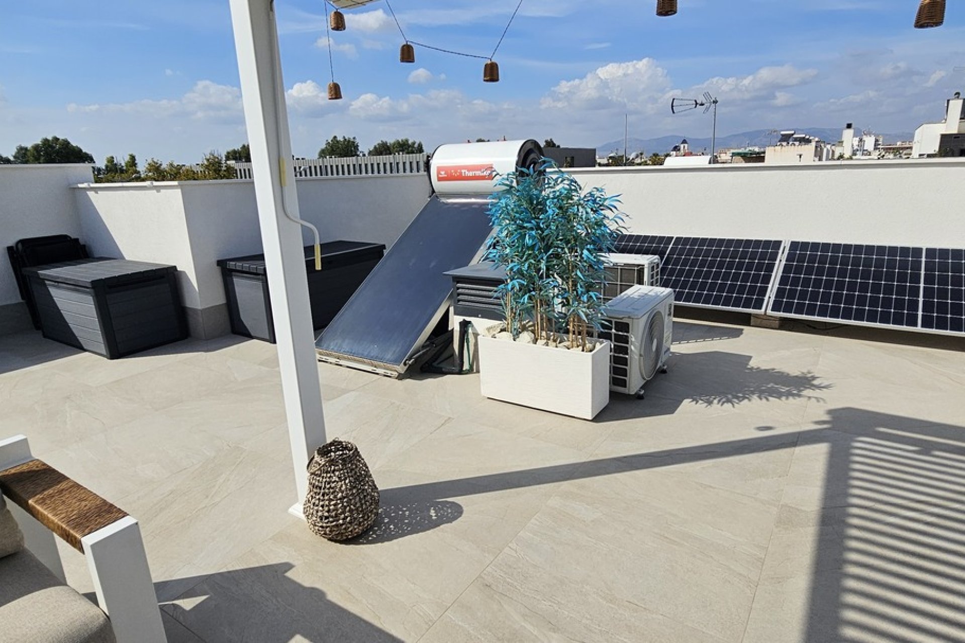 Használt Ingatlanok - Villa -
Dolores - Sector 4