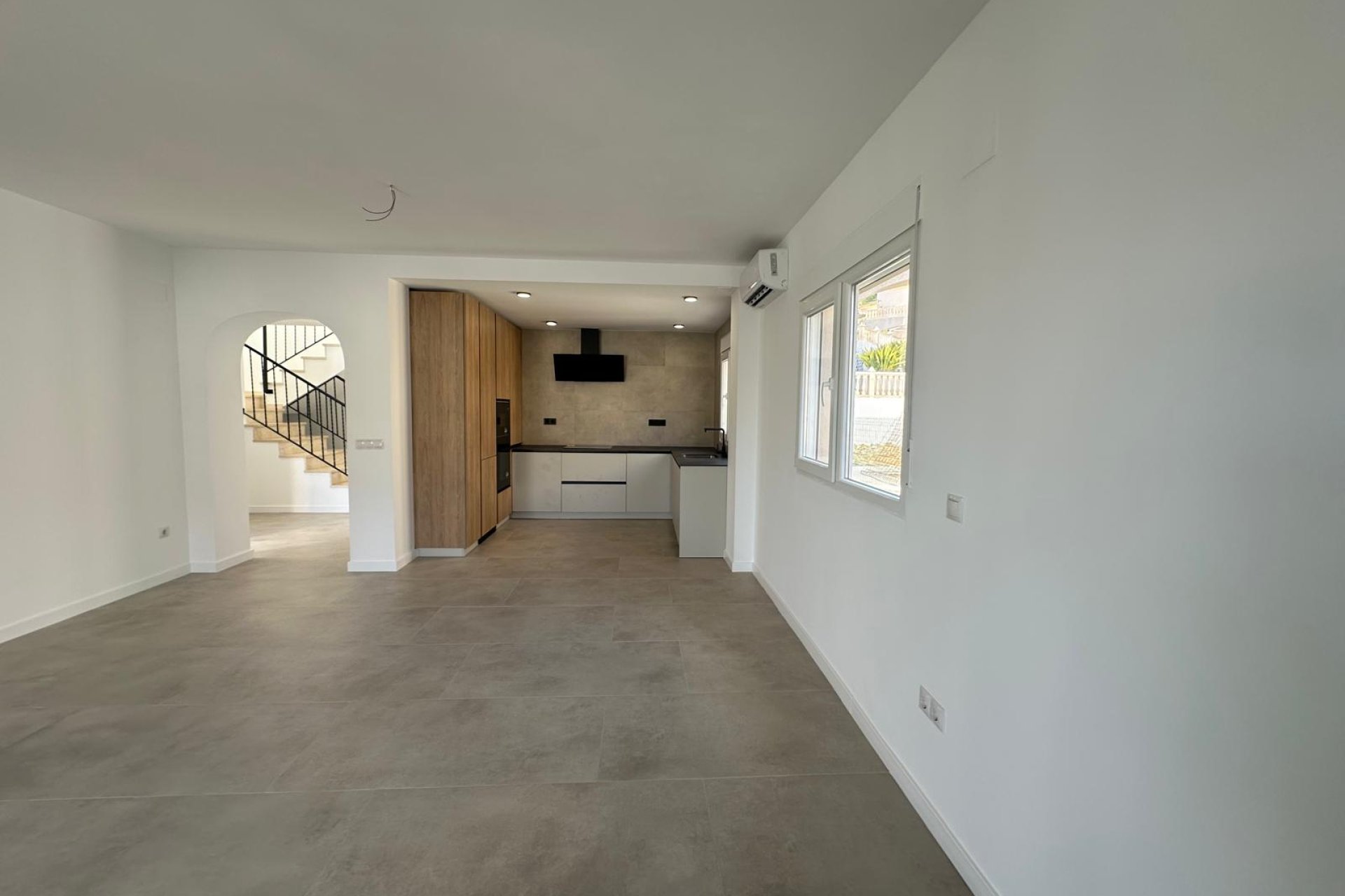 Használt Ingatlanok - Villa -
El Campello - Costa Blanca