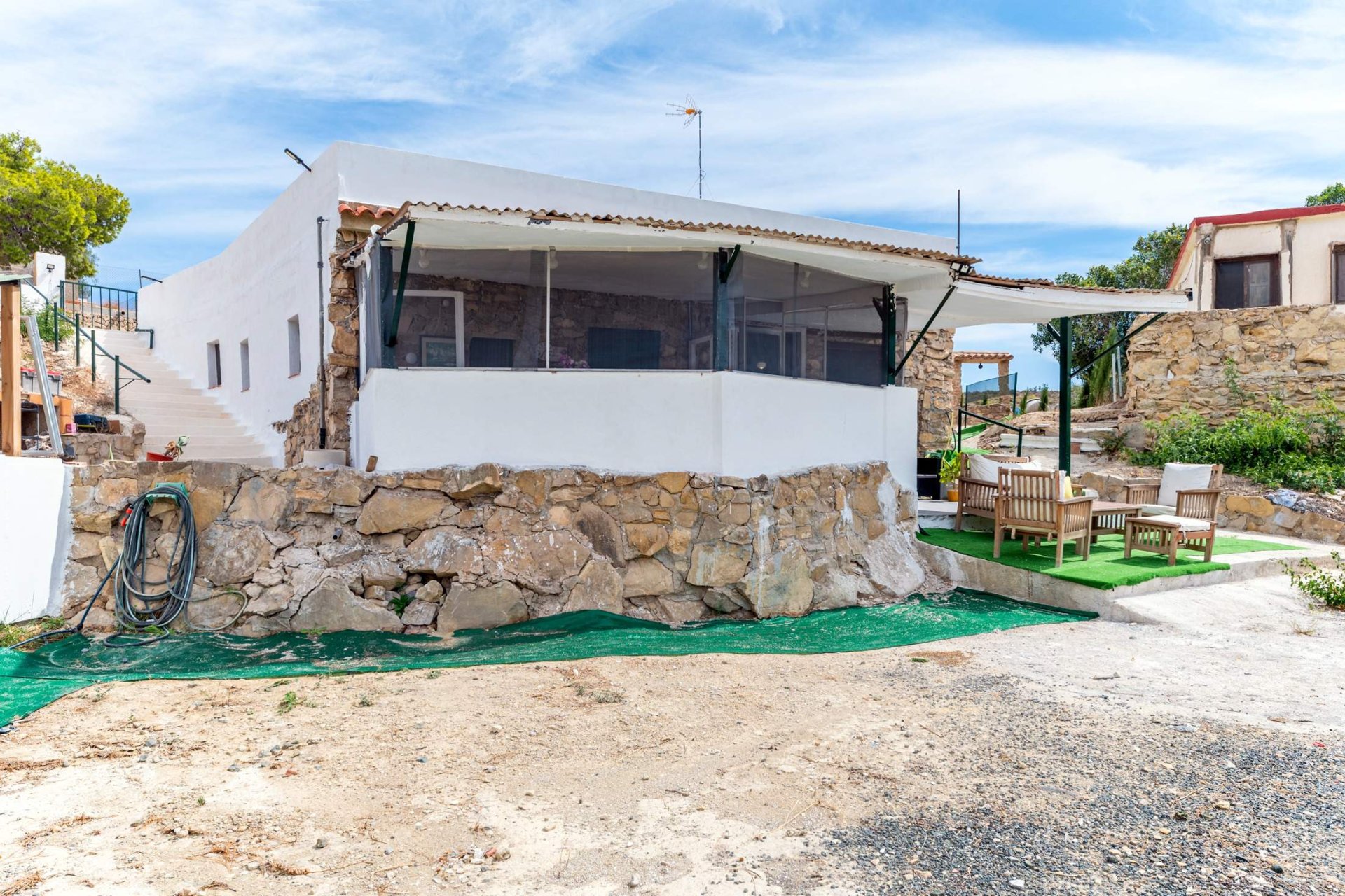 Használt Ingatlanok - Villa -
El Campello - Pueblo Acantilado - Lanuza