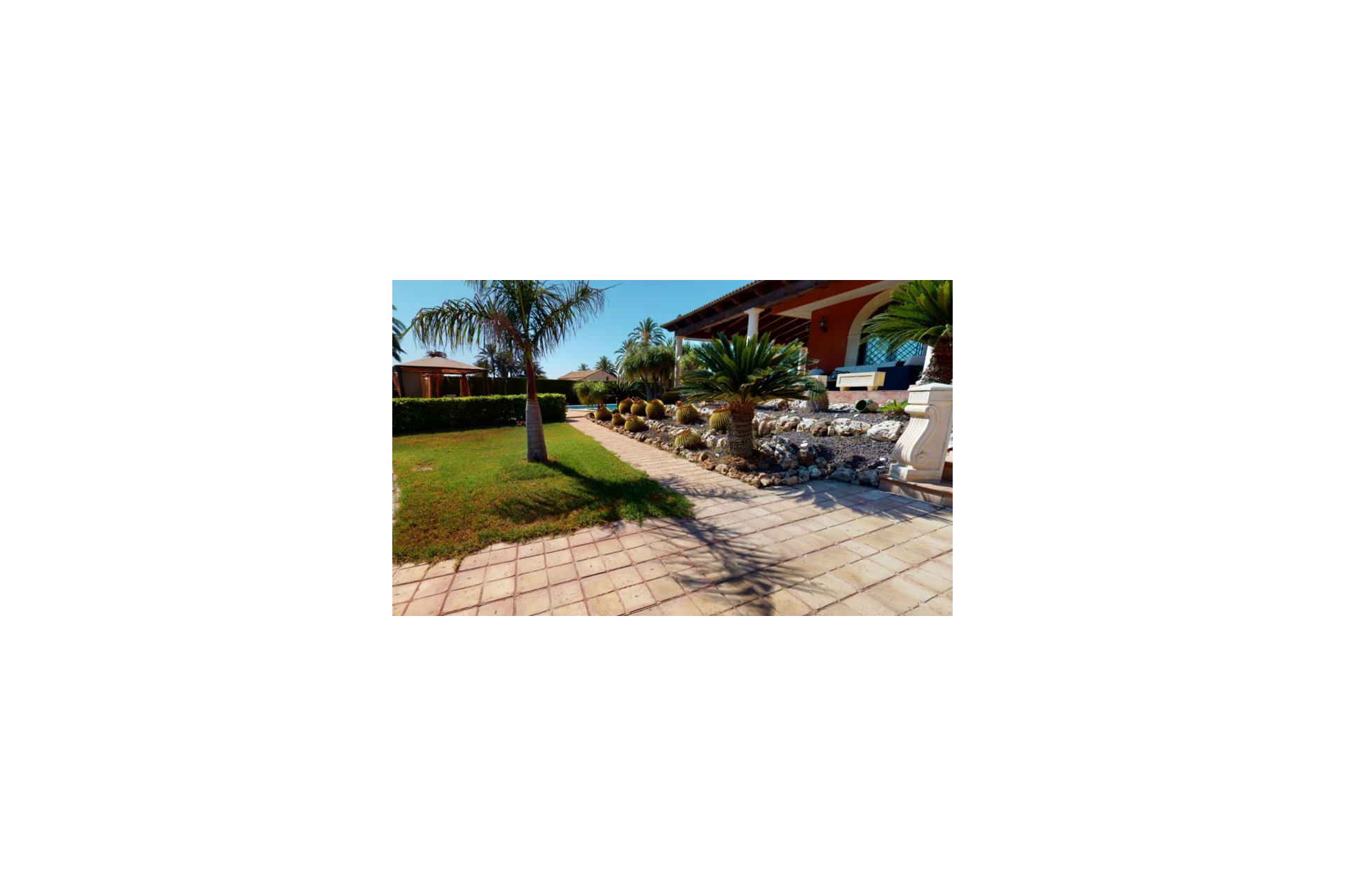 Használt Ingatlanok - Villa -
Elche - Costa Blanca