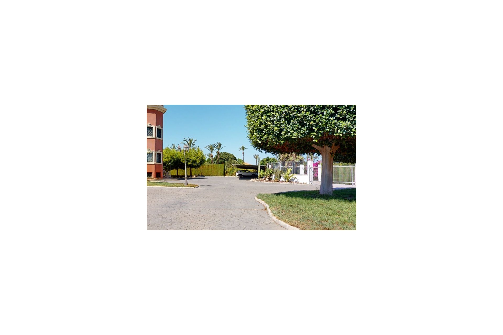 Használt Ingatlanok - Villa -
Elche - Costa Blanca