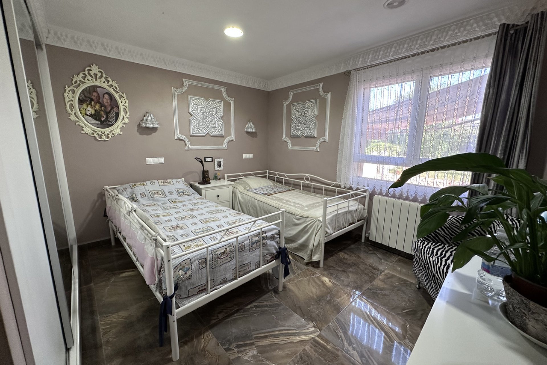 Használt Ingatlanok - Villa -
Elche - Costa Blanca