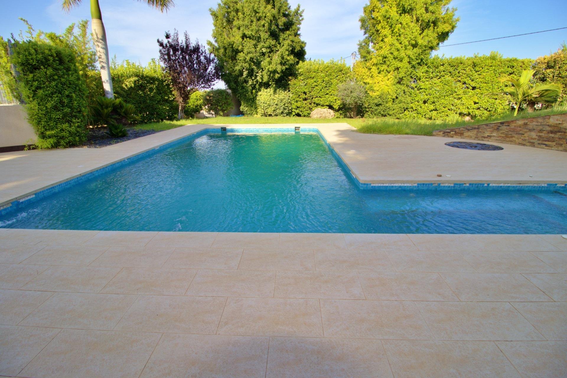 Használt Ingatlanok - Villa -
Elche Pedanías - Peña las Águilas