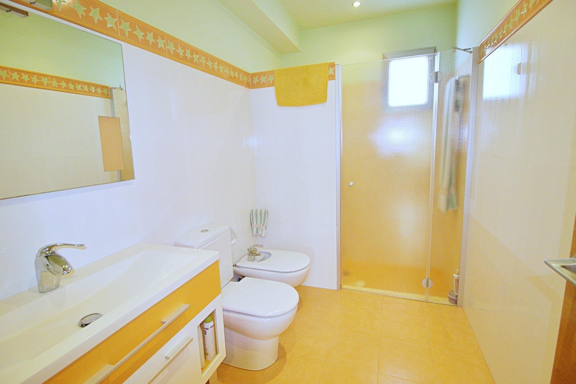 Használt Ingatlanok - Villa -
Elche Pedanías - Peña las Águilas