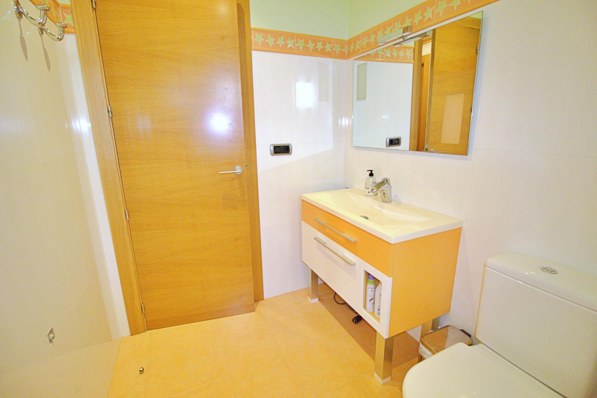 Használt Ingatlanok - Villa -
Elche Pedanías - Peña las Águilas