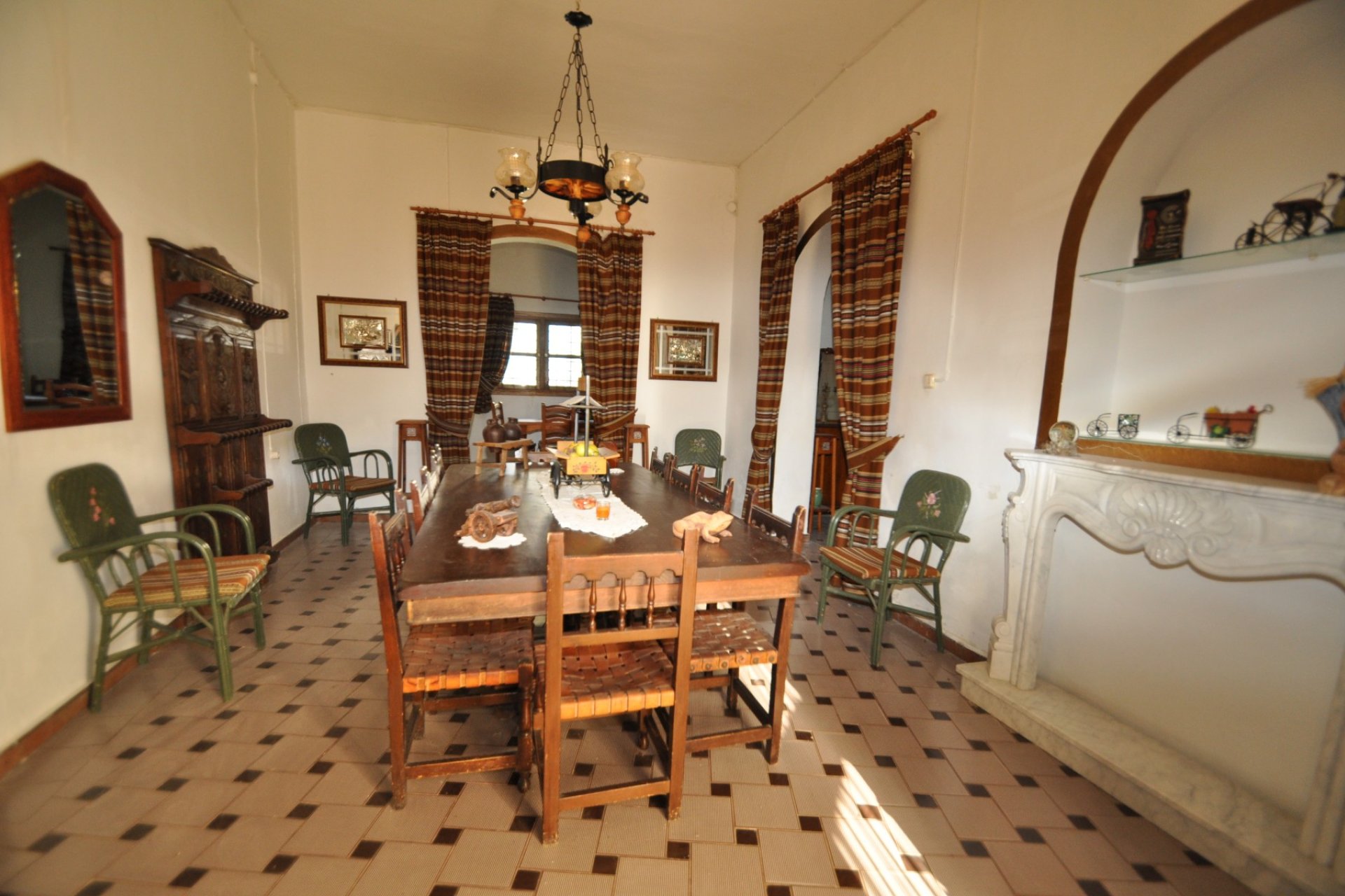 Használt Ingatlanok - Villa -
Fortuna - Inland