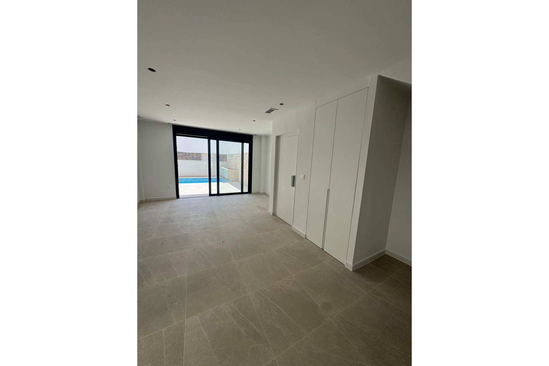 Használt Ingatlanok - Villa -
Guardamar del Segura - Guardamar