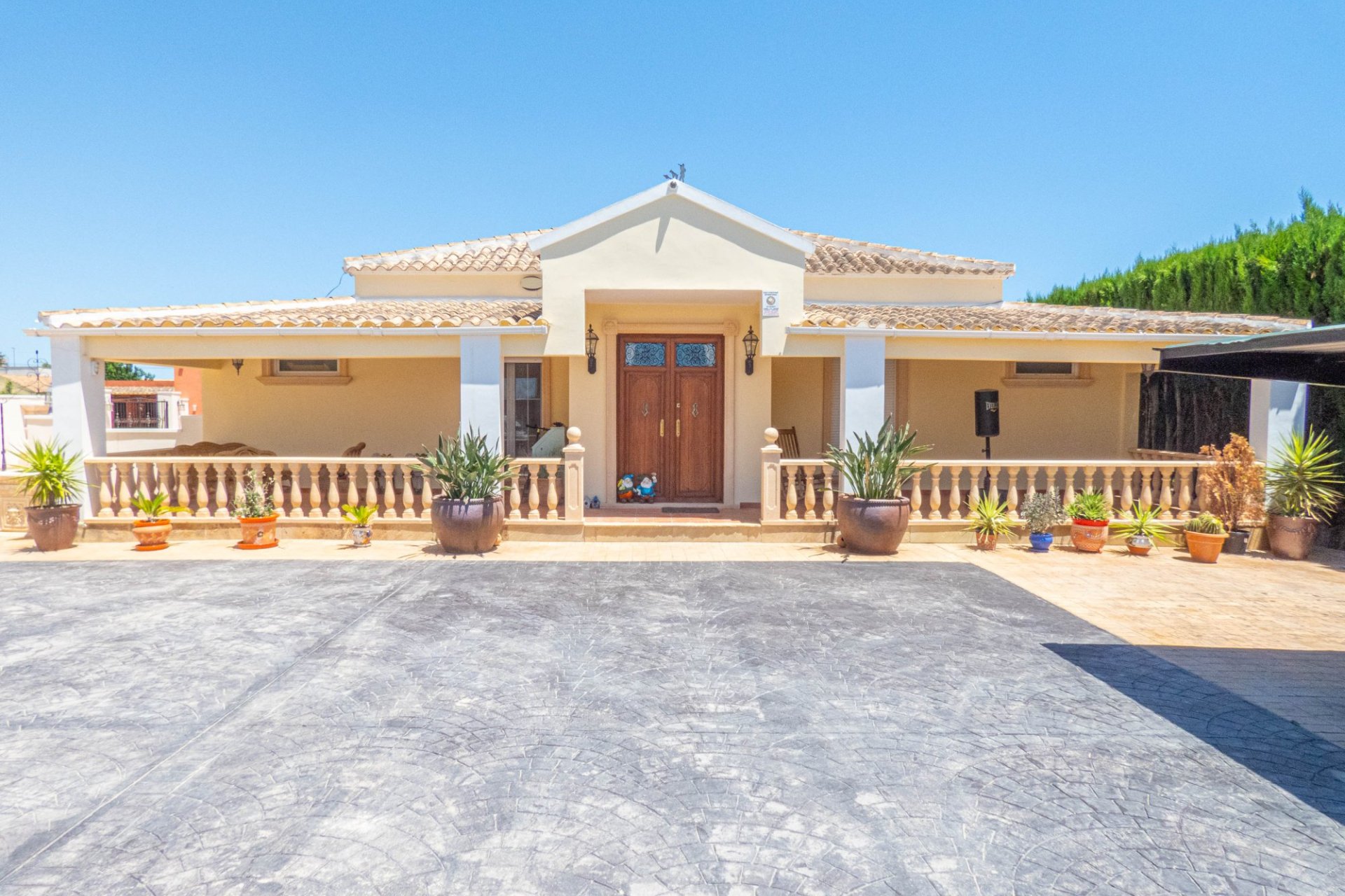 Használt Ingatlanok - Villa -
Heredades - Costa Blanca