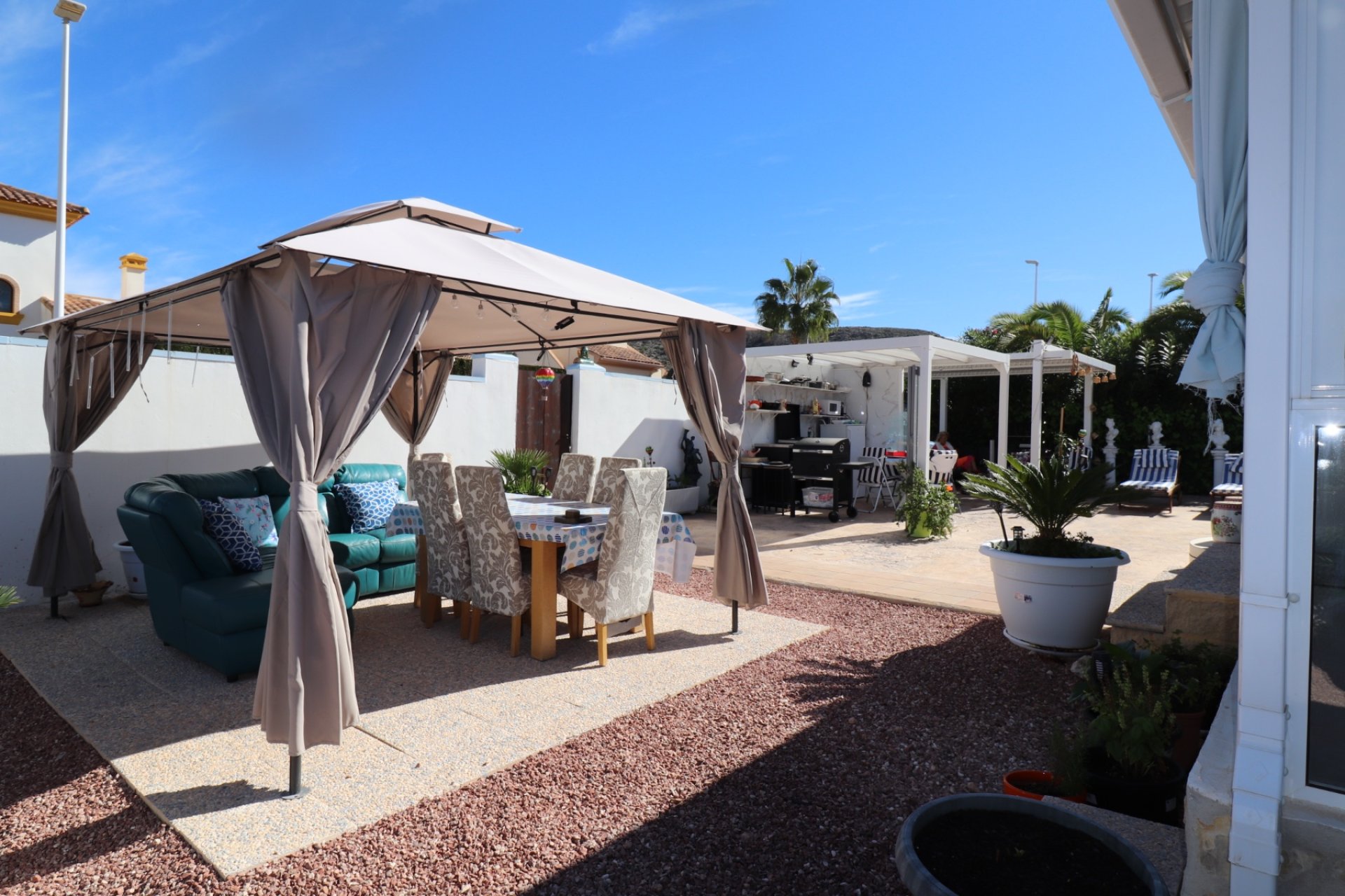 Használt Ingatlanok - Villa -
Hondón de las Nieves - Inland