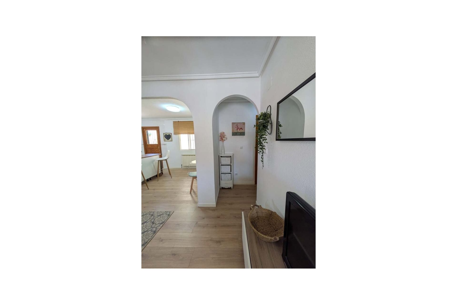 Használt Ingatlanok - Villa / Ikerház -
Camposol