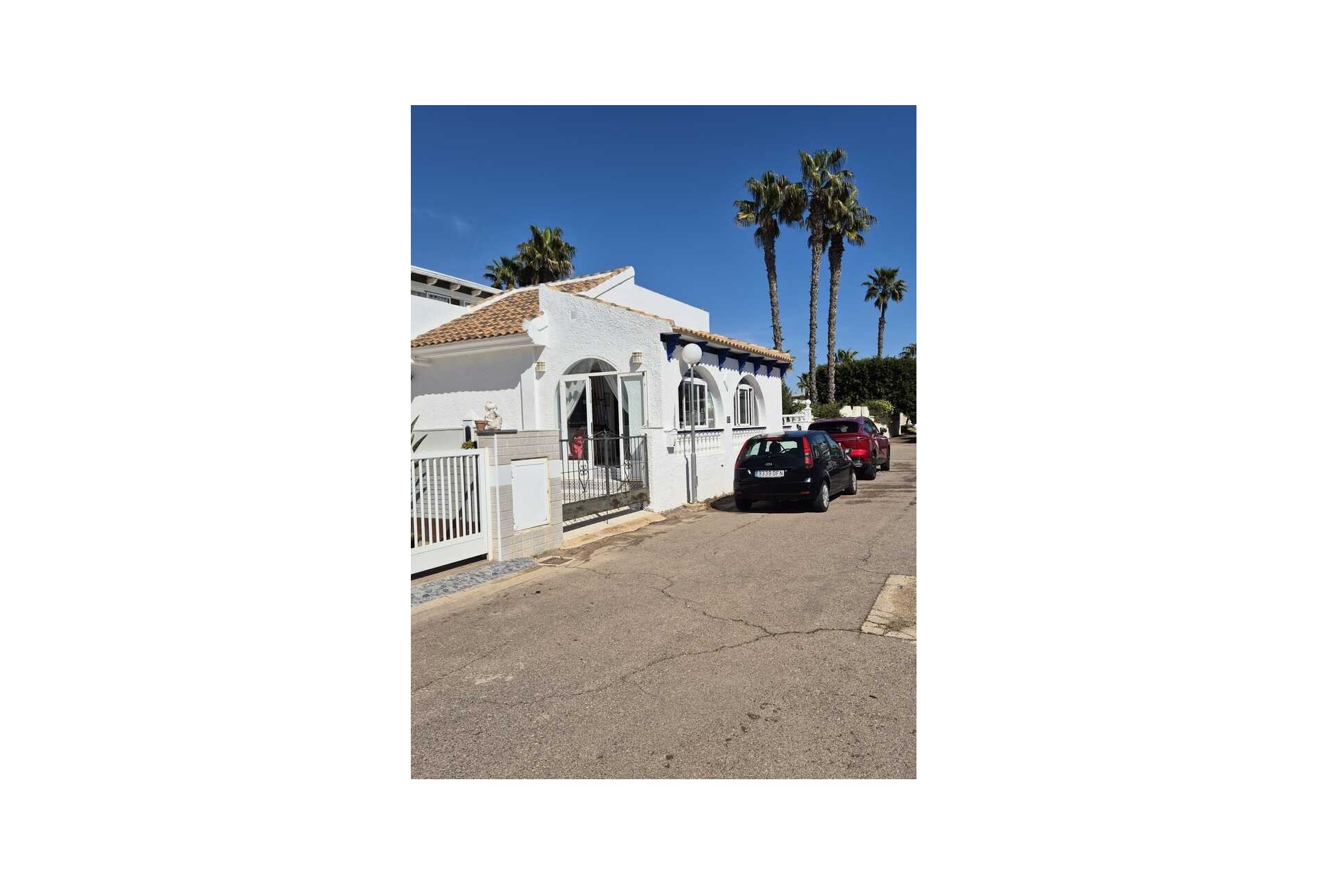 Használt Ingatlanok - Villa / Ikerház -
Los Alcazares - Los Narejos