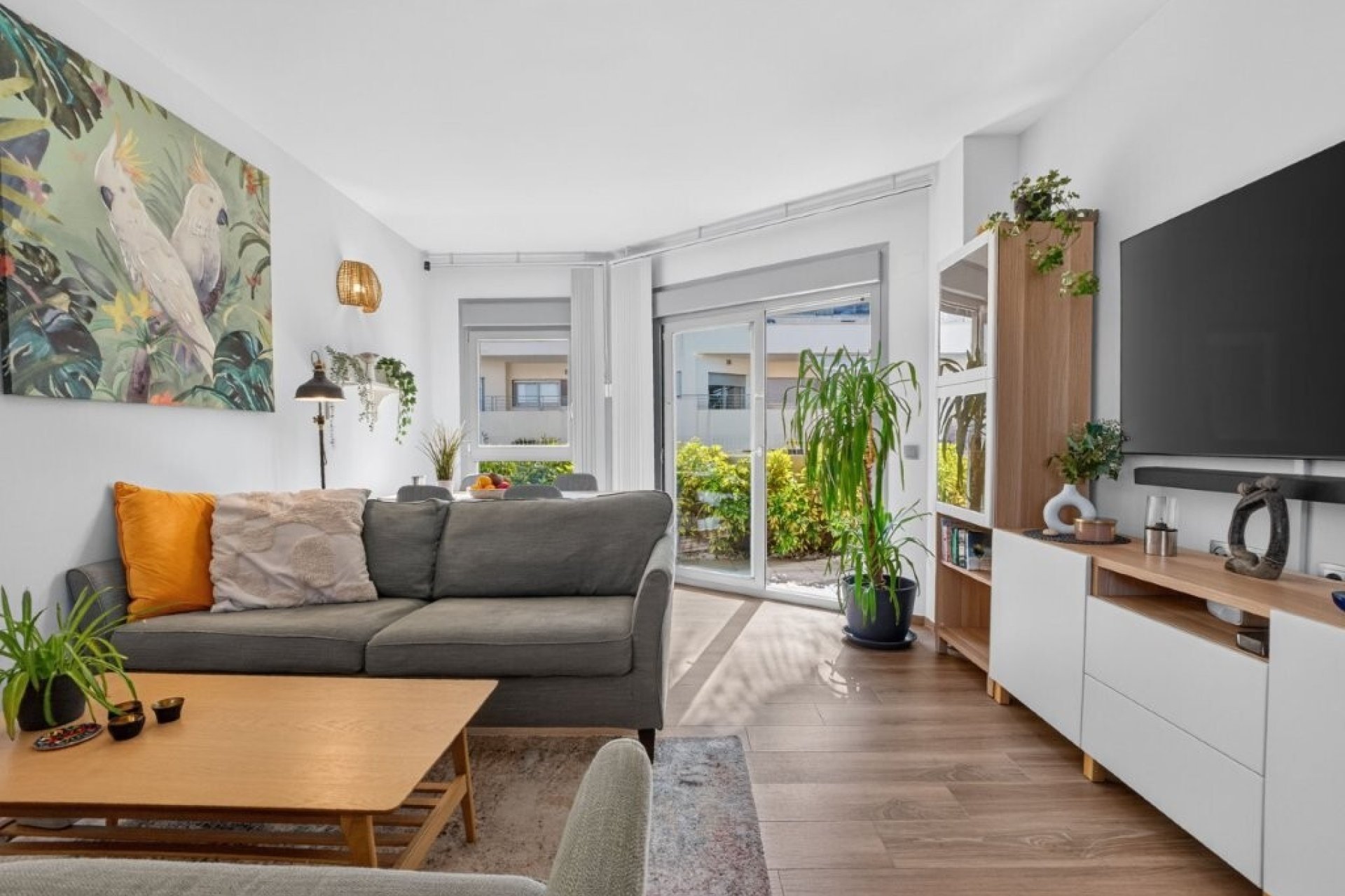 Használt Ingatlanok - Villa / Ikerház -
Torrevieja - La Veleta