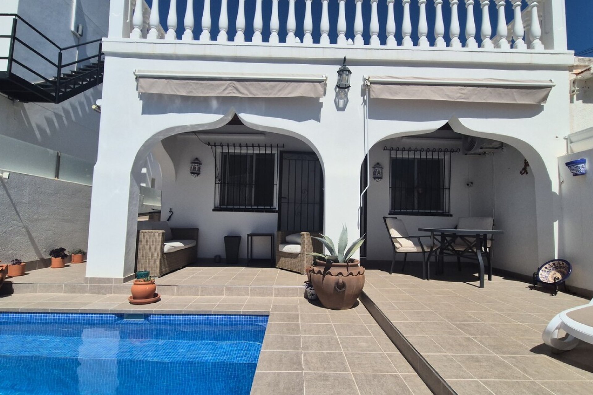 Használt Ingatlanok - Villa / Ikerház -
Villamartin - Costa Blanca