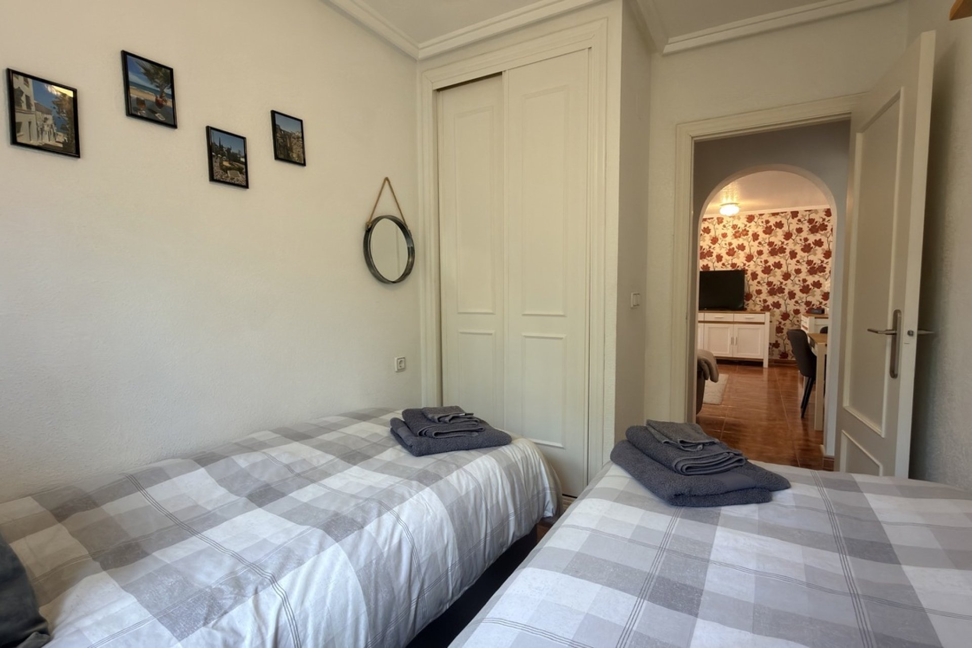 Használt Ingatlanok - Villa / Ikerház -
Villamartin - Costa Blanca