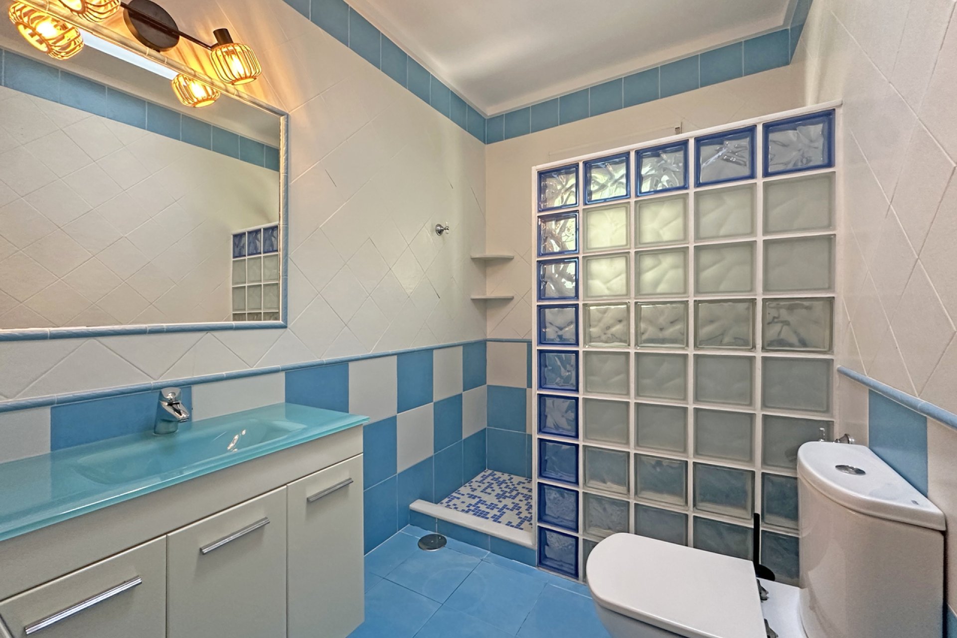 Használt Ingatlanok - Villa -
Jalón - Inland