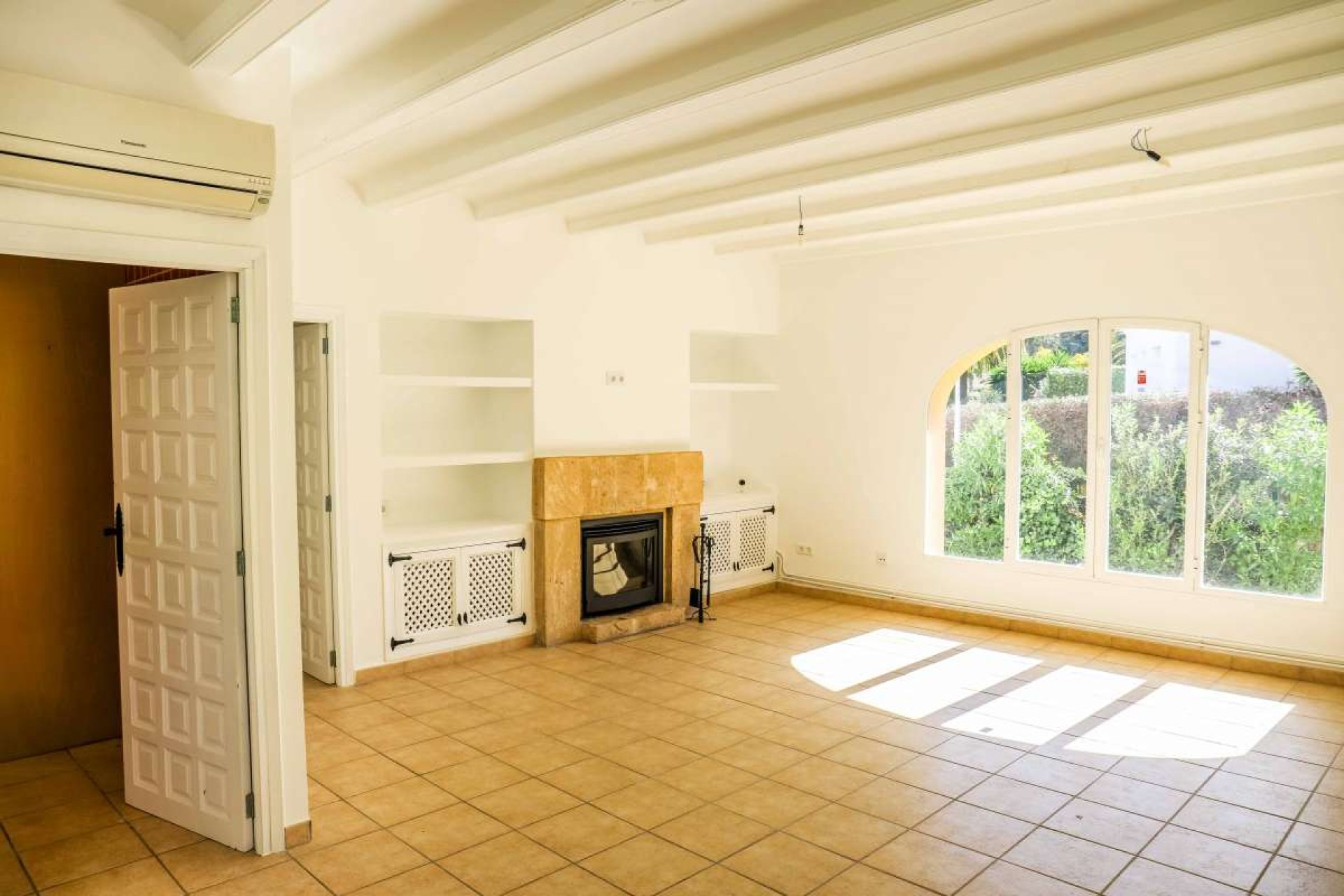 Használt Ingatlanok - Villa -
Jávea - Costa Blanca