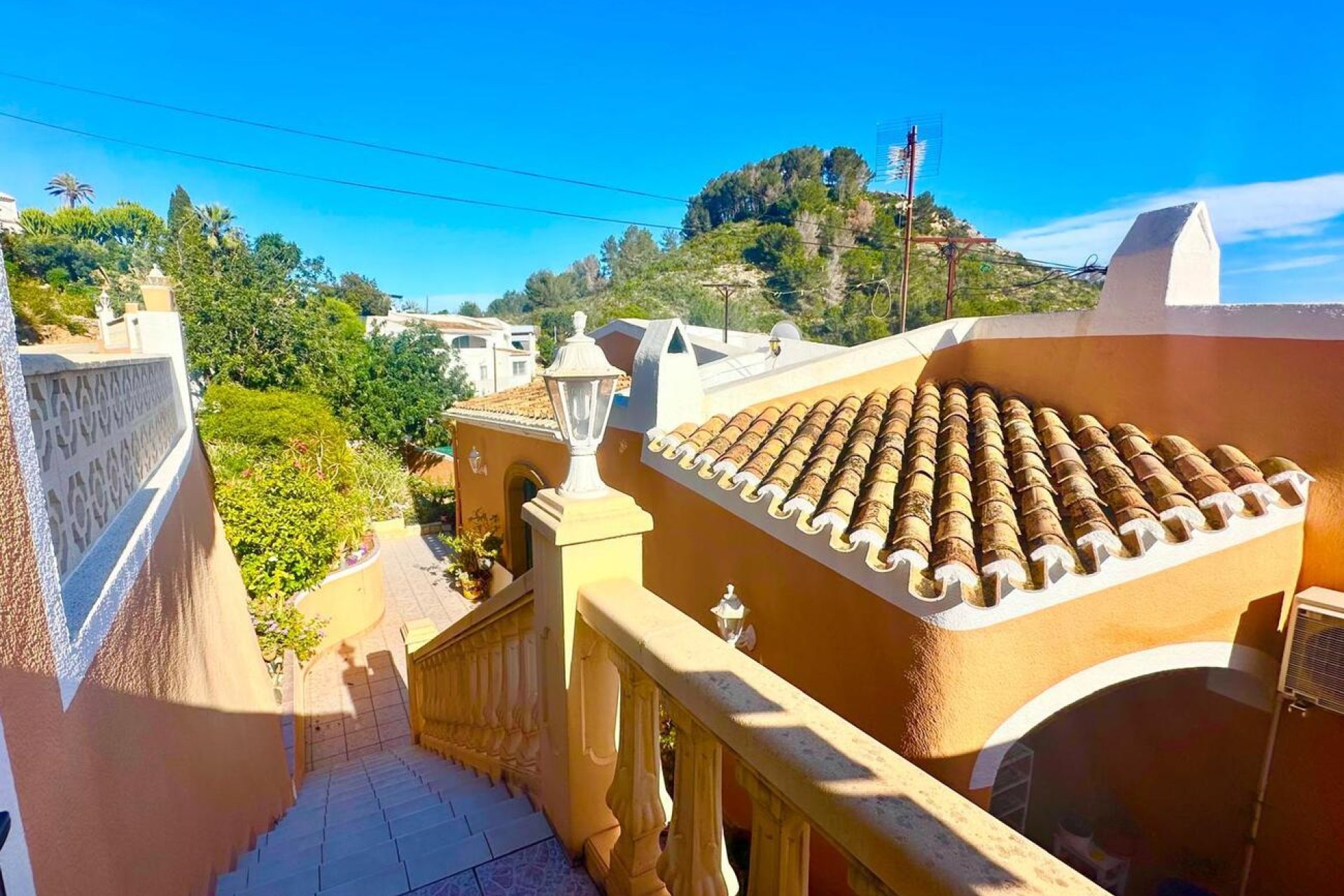 Használt Ingatlanok - Villa -
Jávea - Costa Blanca