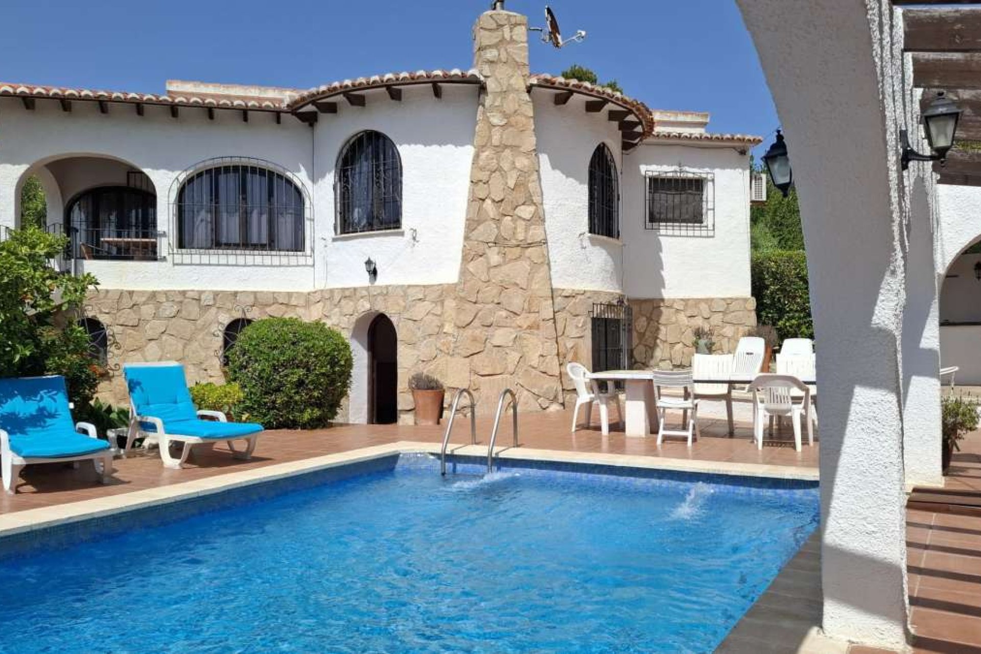Használt Ingatlanok - Villa -
Jávea - Costa Blanca