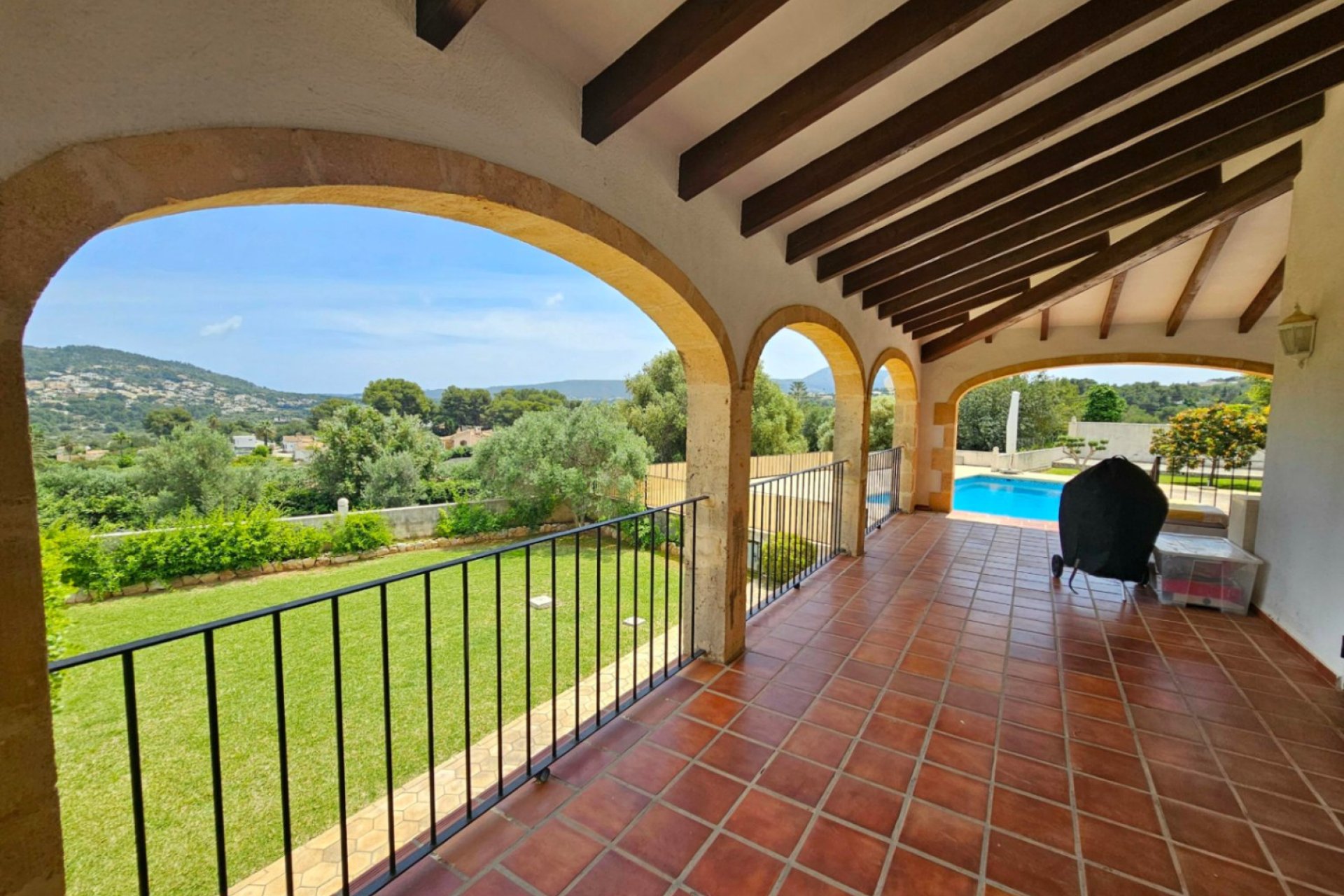 Használt Ingatlanok - Villa -
Jávea - Costa Blanca