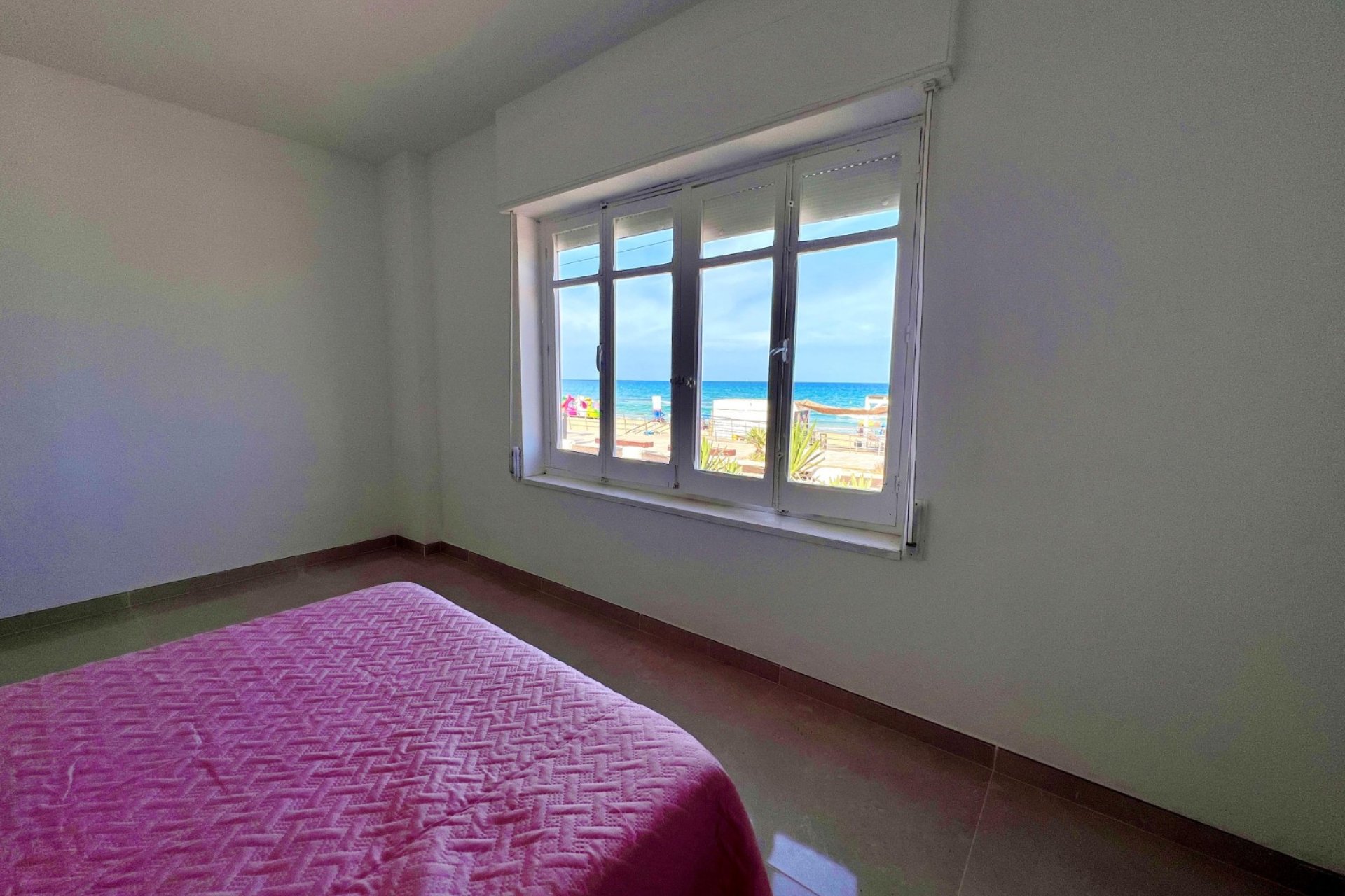 Használt Ingatlanok - Villa -
La Mata - Costa Blanca