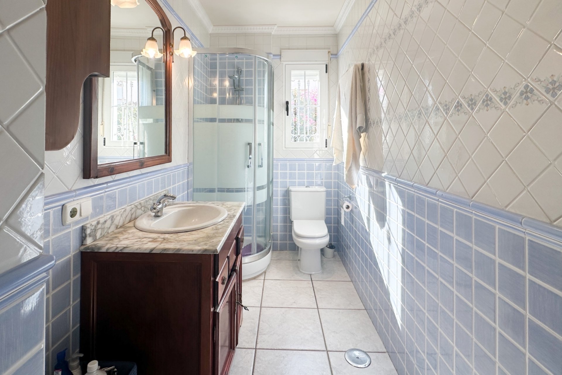 Használt Ingatlanok - Villa -
La Mata - Costa Blanca