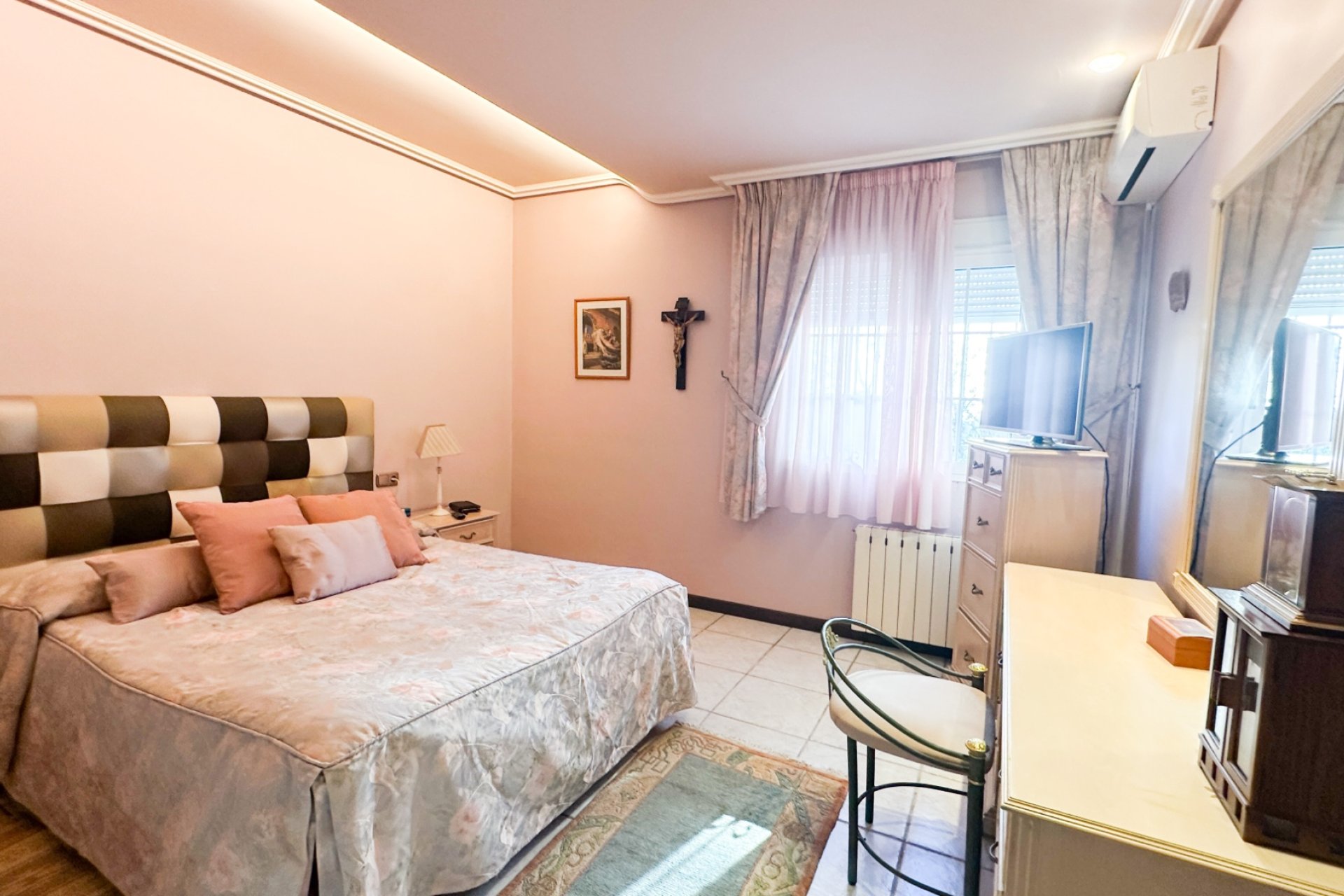 Használt Ingatlanok - Villa -
La Mata - Costa Blanca