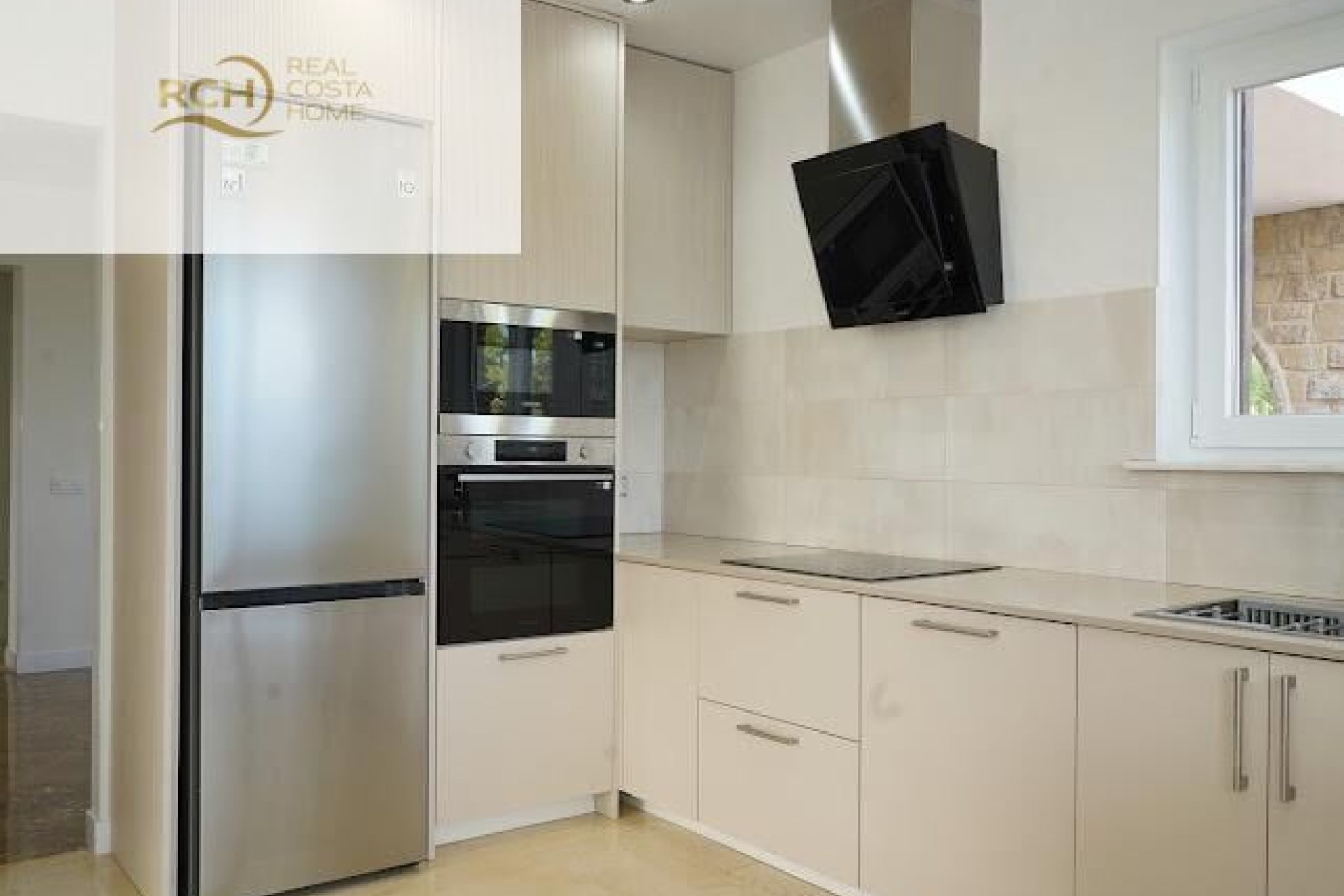 Használt Ingatlanok - Villa -
La Nucía - Montebello - Nou Espai