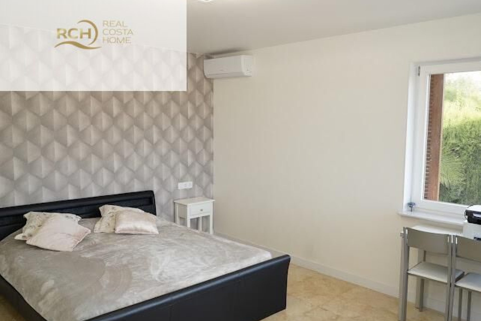 Használt Ingatlanok - Villa -
La Nucía - Montebello - Nou Espai