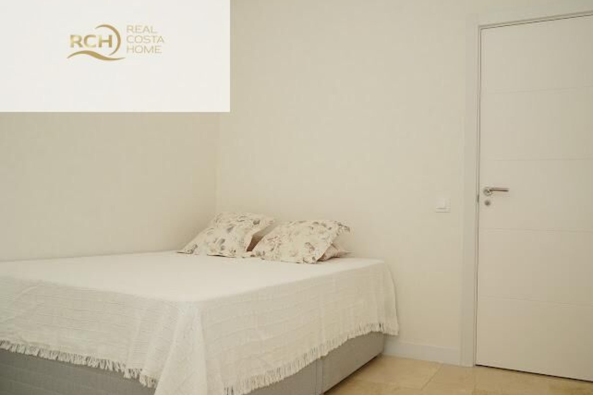 Használt Ingatlanok - Villa -
La Nucía - Montebello - Nou Espai