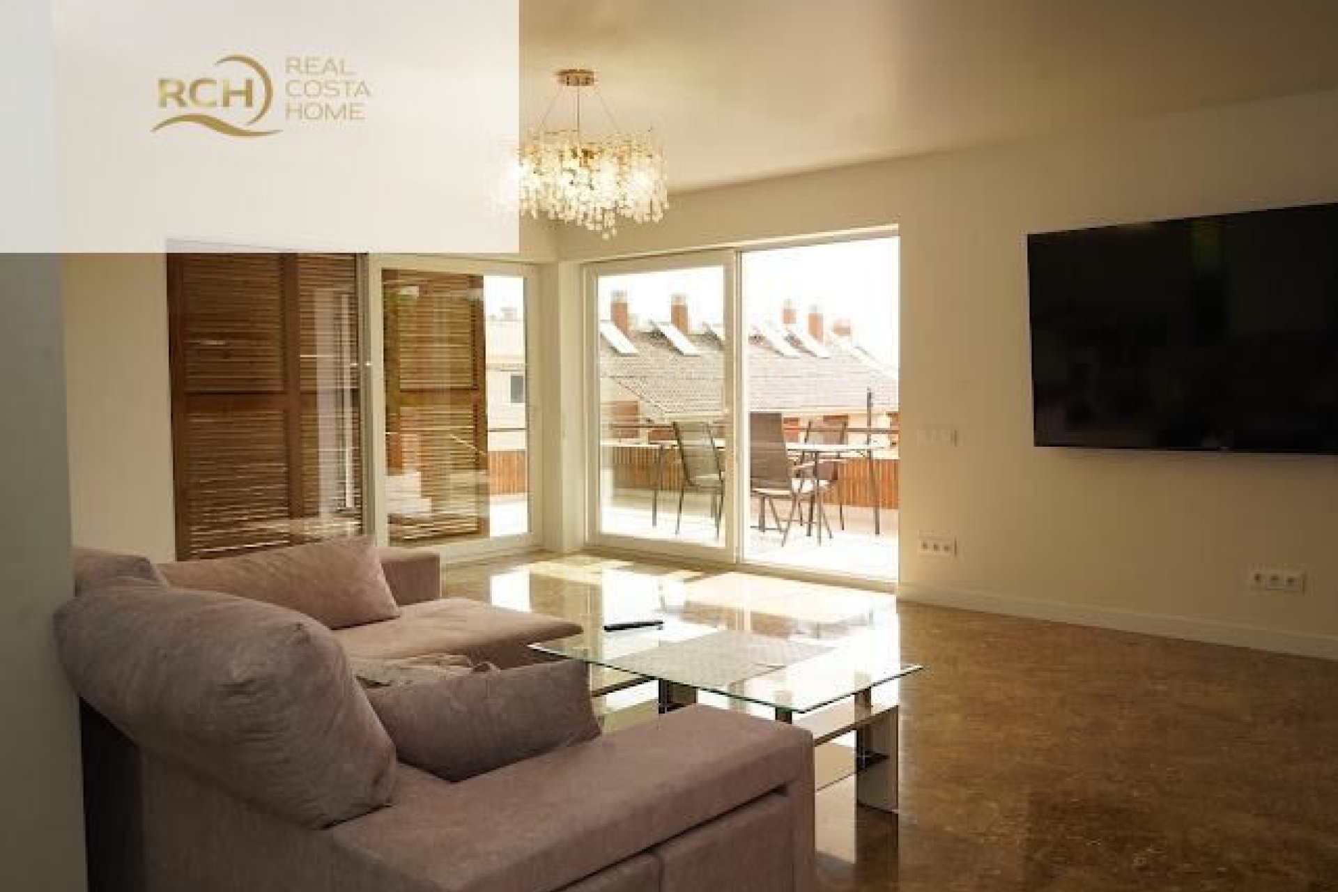 Használt Ingatlanok - Villa -
La Nucía - Montebello - Nou Espai