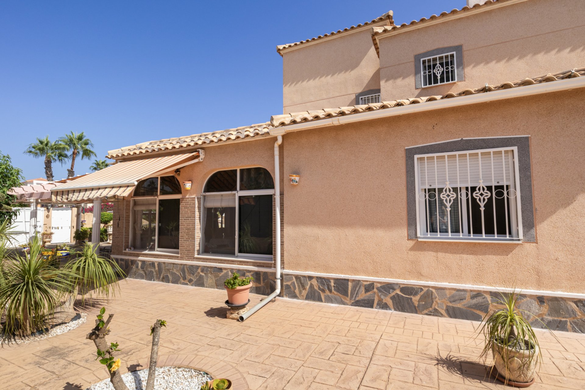 Használt Ingatlanok - Villa -
La Regia - Costa Blanca