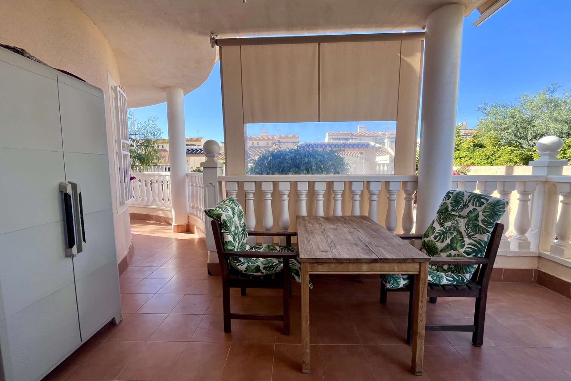 Használt Ingatlanok - Villa -
La Zenia - Costa Blanca