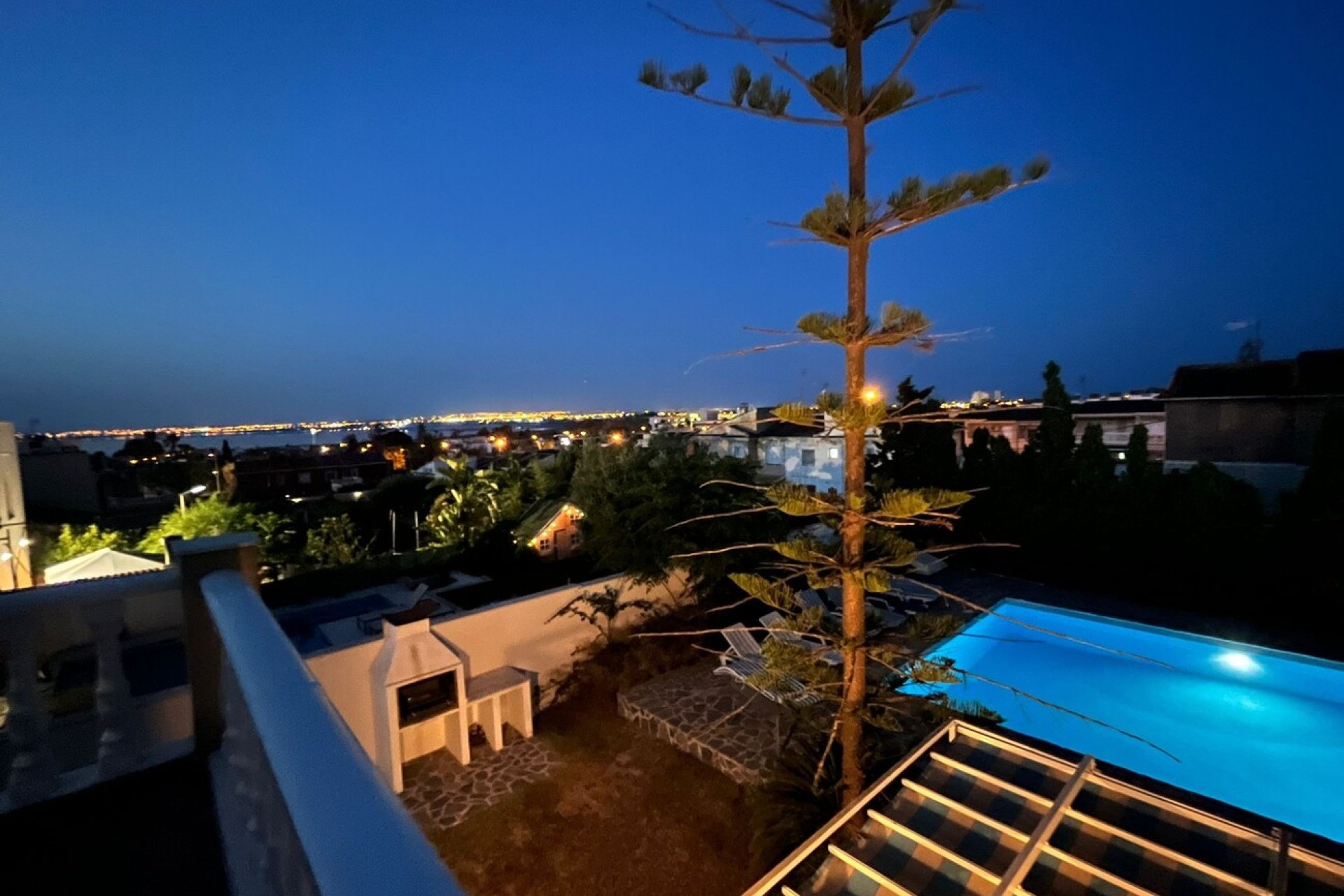 Használt Ingatlanok - Villa -
Los Balcones - Costa Blanca
