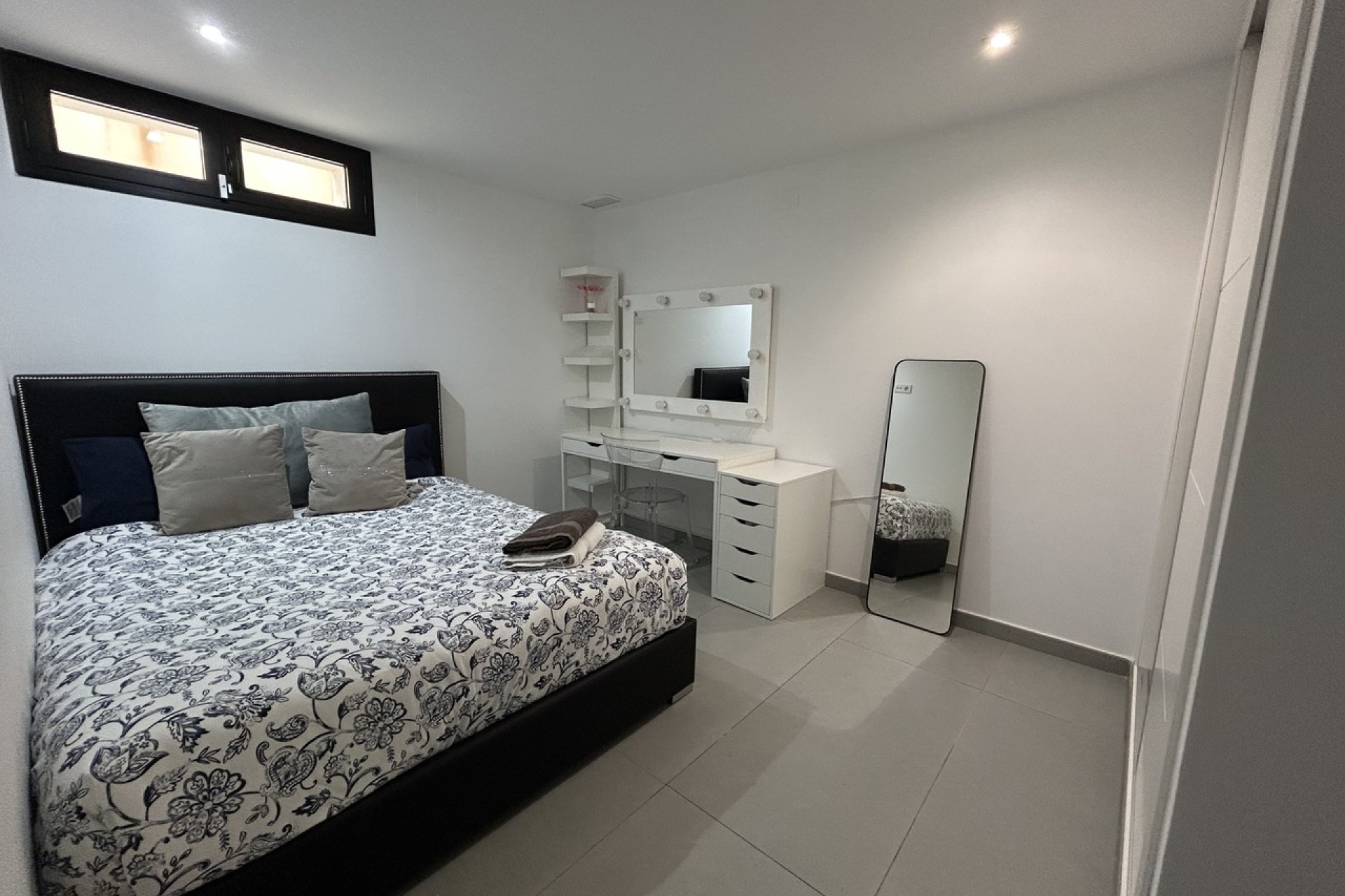 Használt Ingatlanok - Villa -
Los Balcones - Costa Blanca