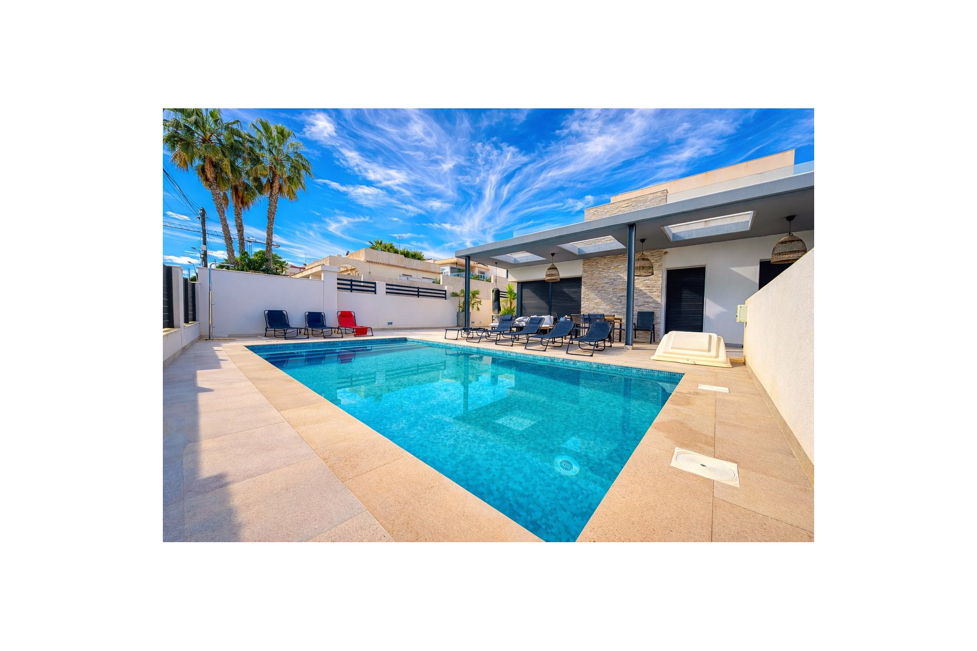 Használt Ingatlanok - Villa -
Los Balcones - Costa Blanca