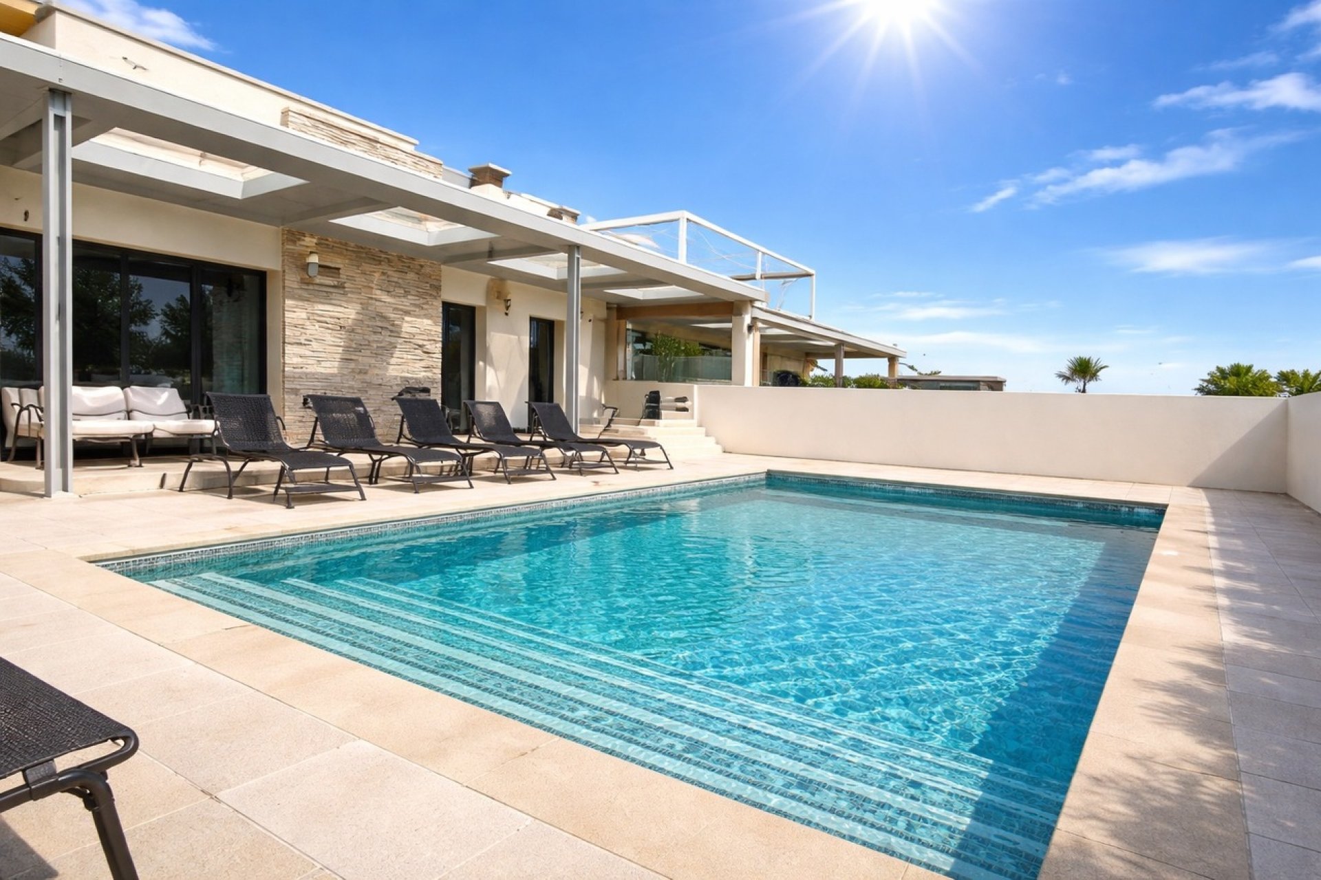 Használt Ingatlanok - Villa -
Los Balcones - Costa Blanca