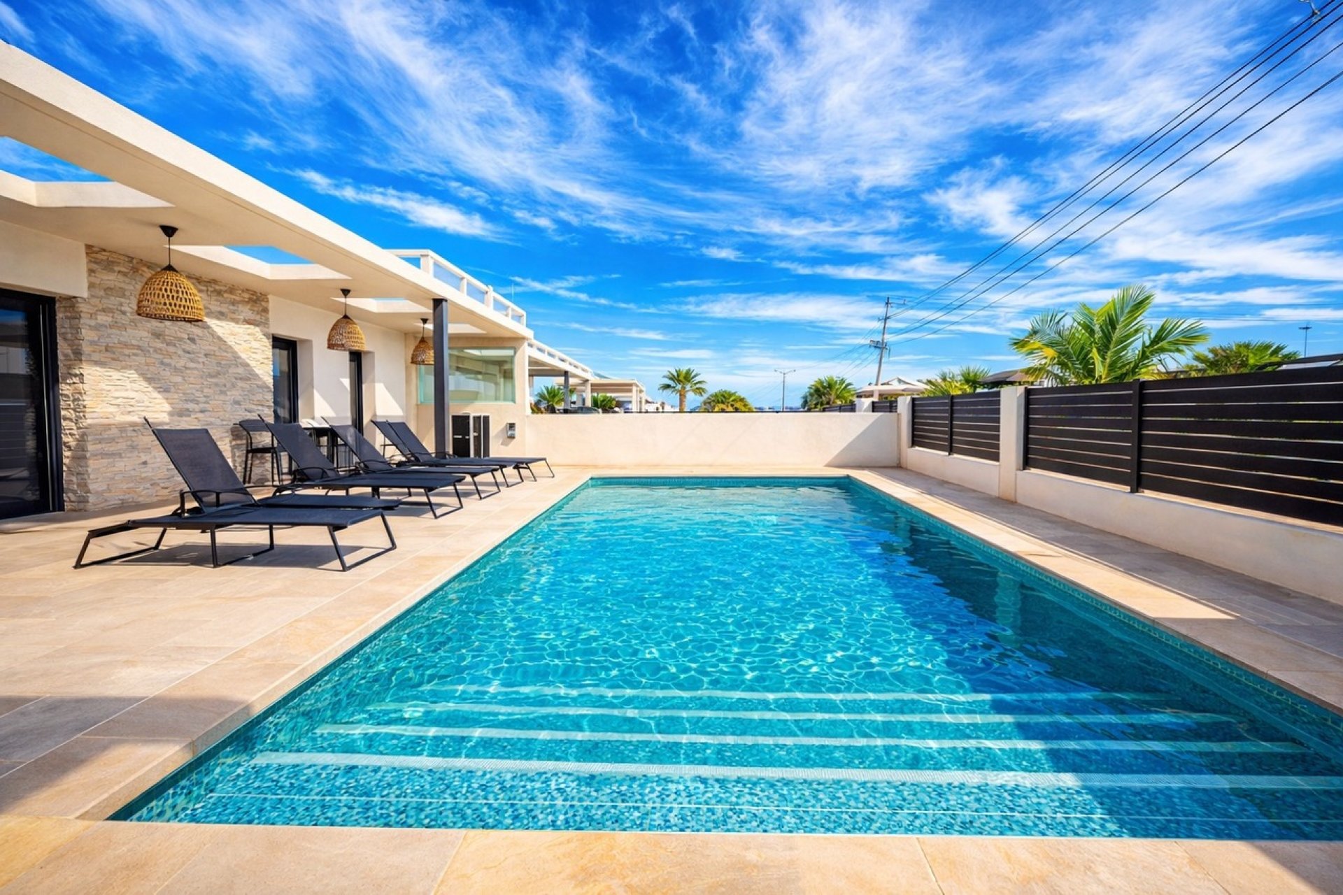 Használt Ingatlanok - Villa -
Los Balcones - Costa Blanca
