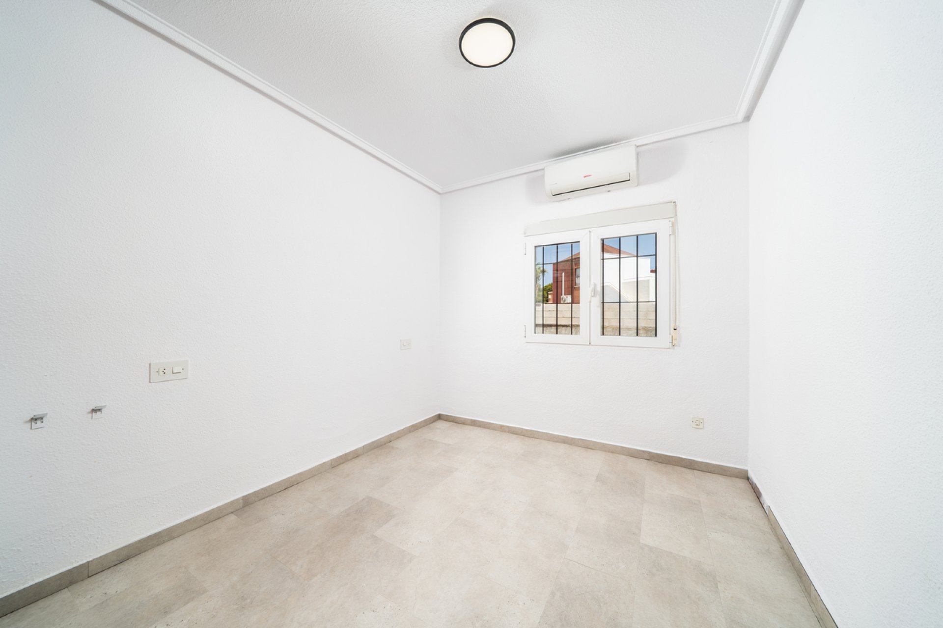 Használt Ingatlanok - Villa -
Los Balcones - Costa Blanca