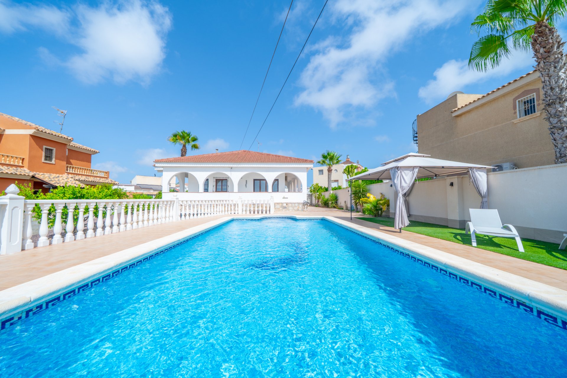 Használt Ingatlanok - Villa -
Los Balcones - Costa Blanca