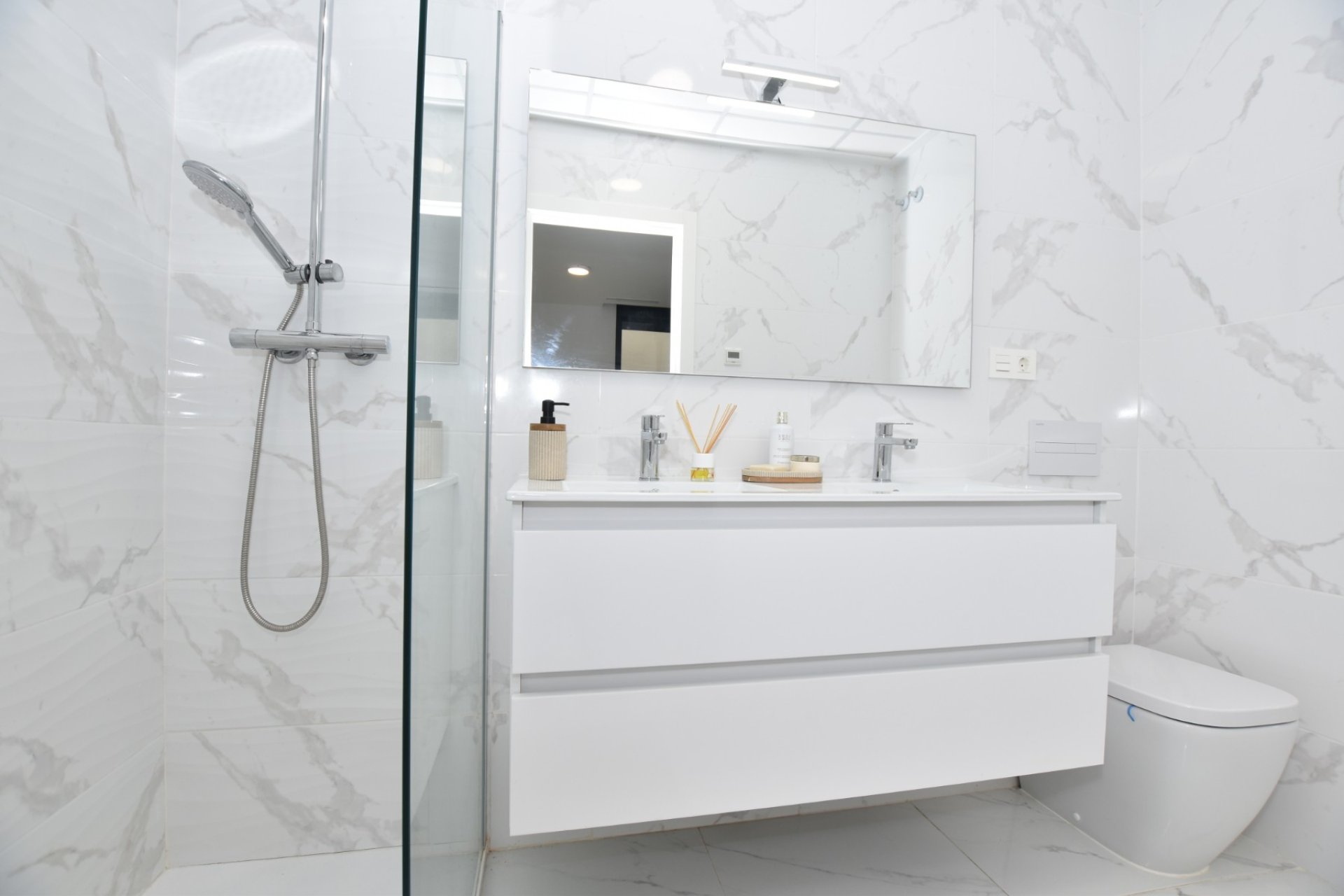 Használt Ingatlanok - Villa -
Los Montesinos - Costa Blanca