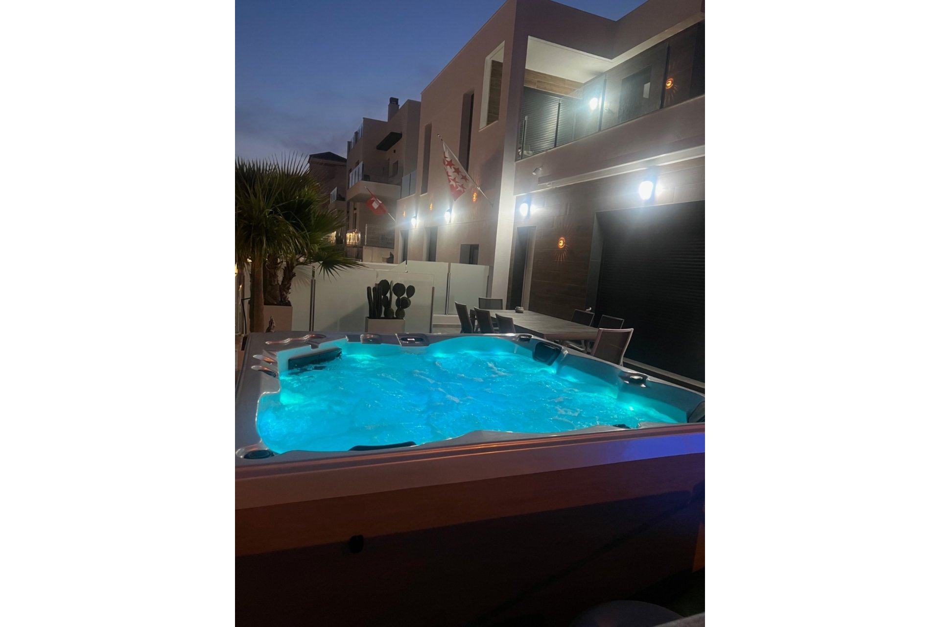 Használt Ingatlanok - Villa -
Los Montesinos - Costa Blanca