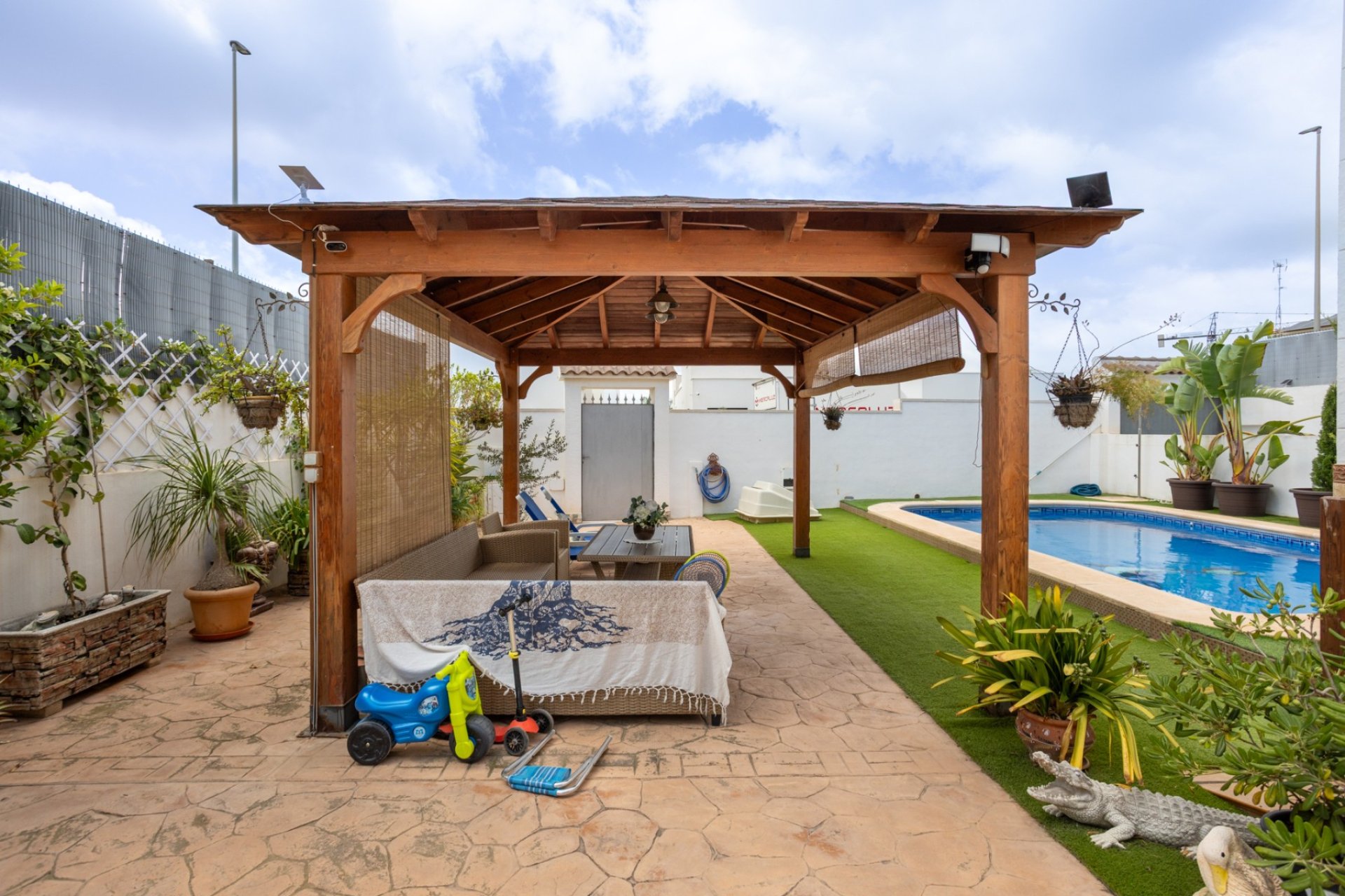 Használt Ingatlanok - Villa -
Los Montesinos - Costa Blanca
