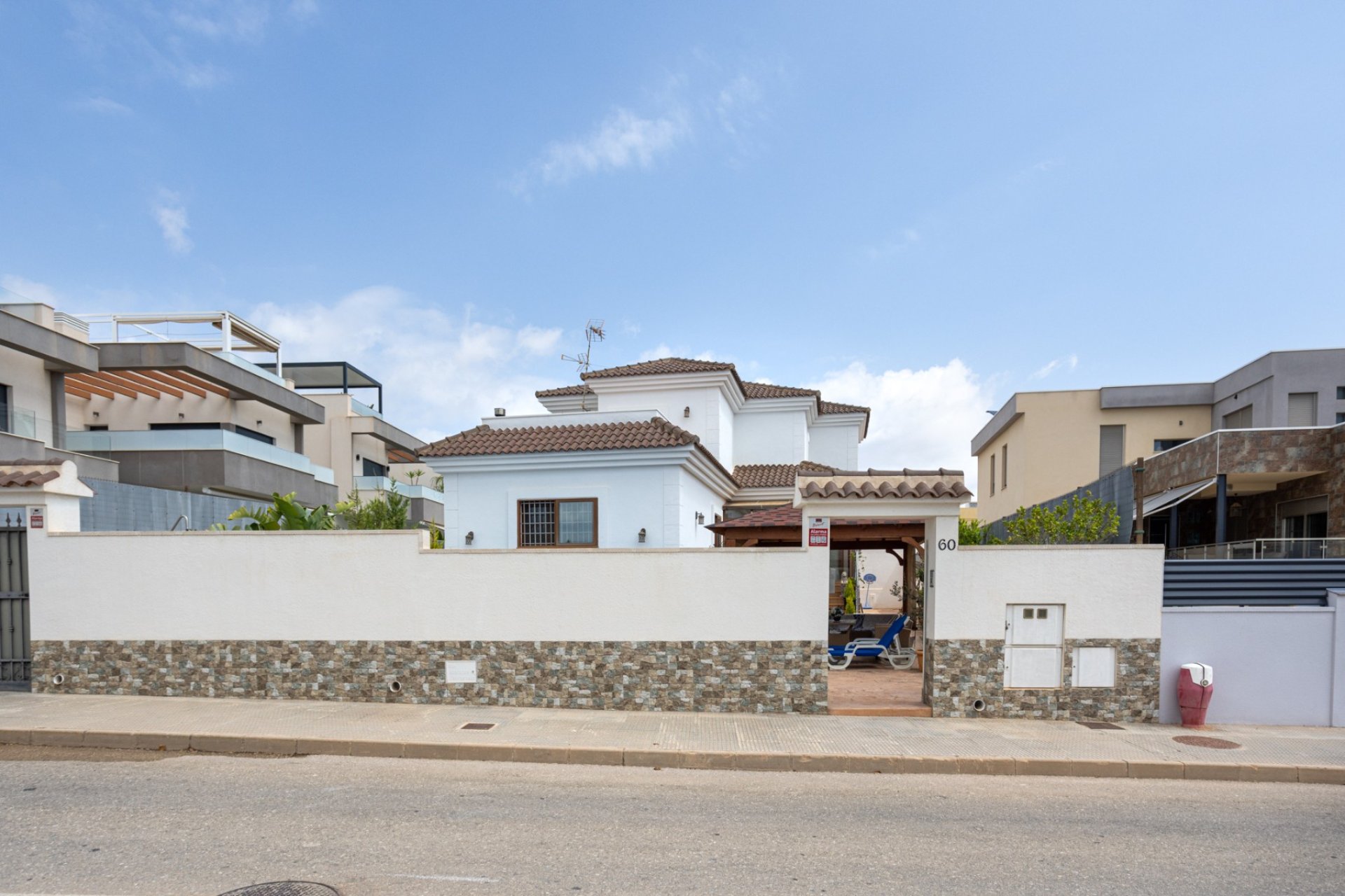 Használt Ingatlanok - Villa -
Los Montesinos - Costa Blanca