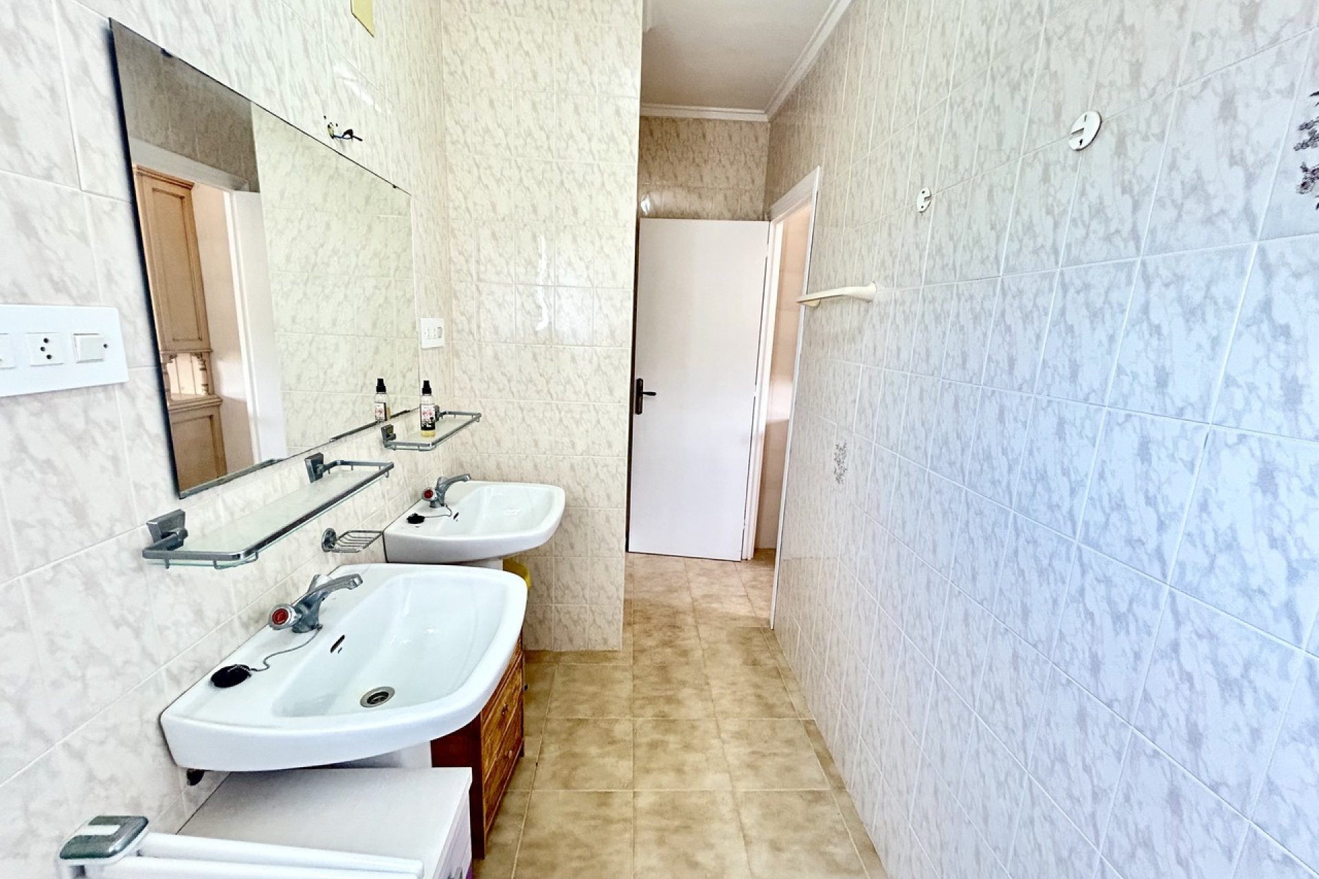Használt Ingatlanok - Villa -
Los Montesinos - Costa Blanca