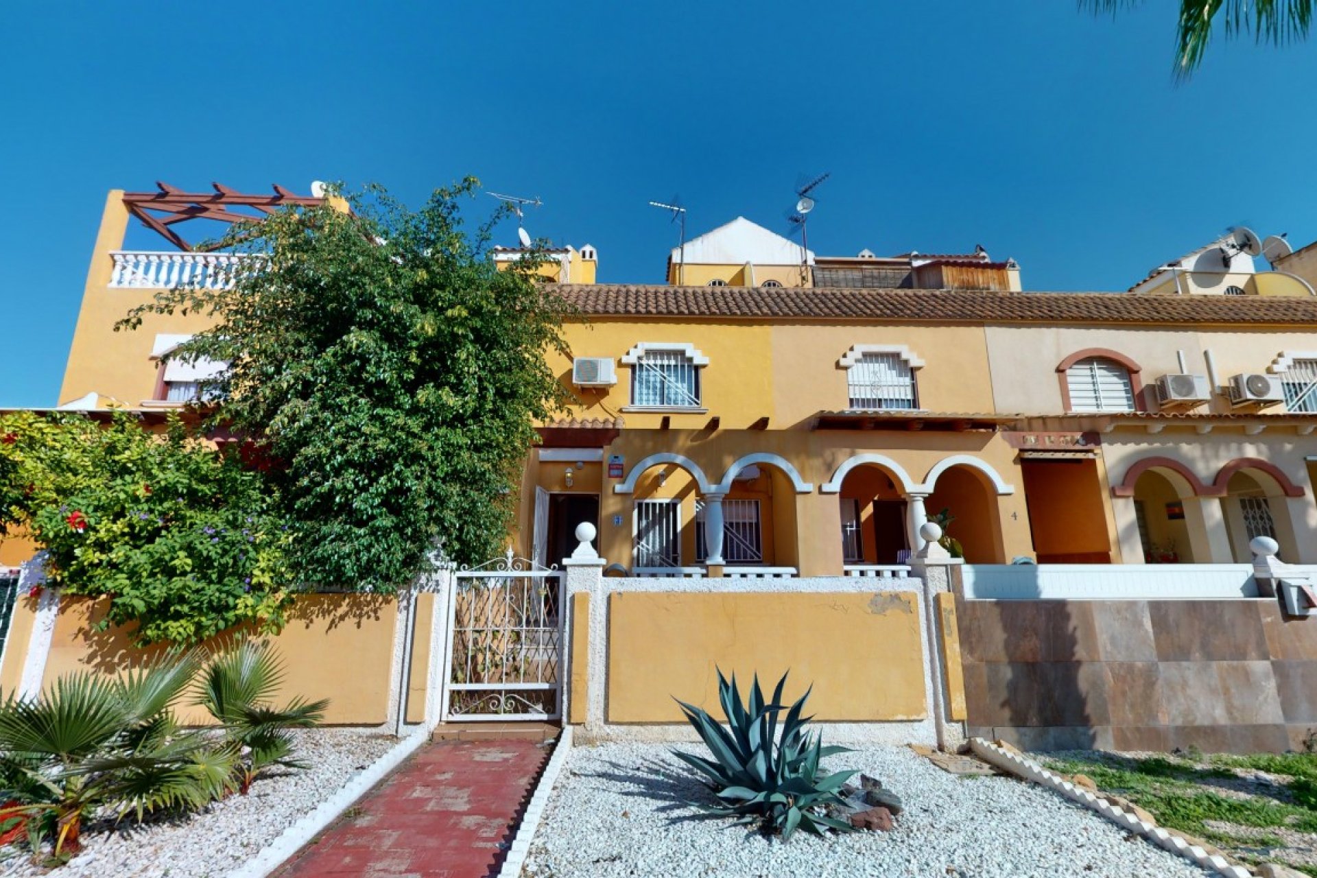 Használt Ingatlanok - Villa -
Los Narejos - Costa Calida