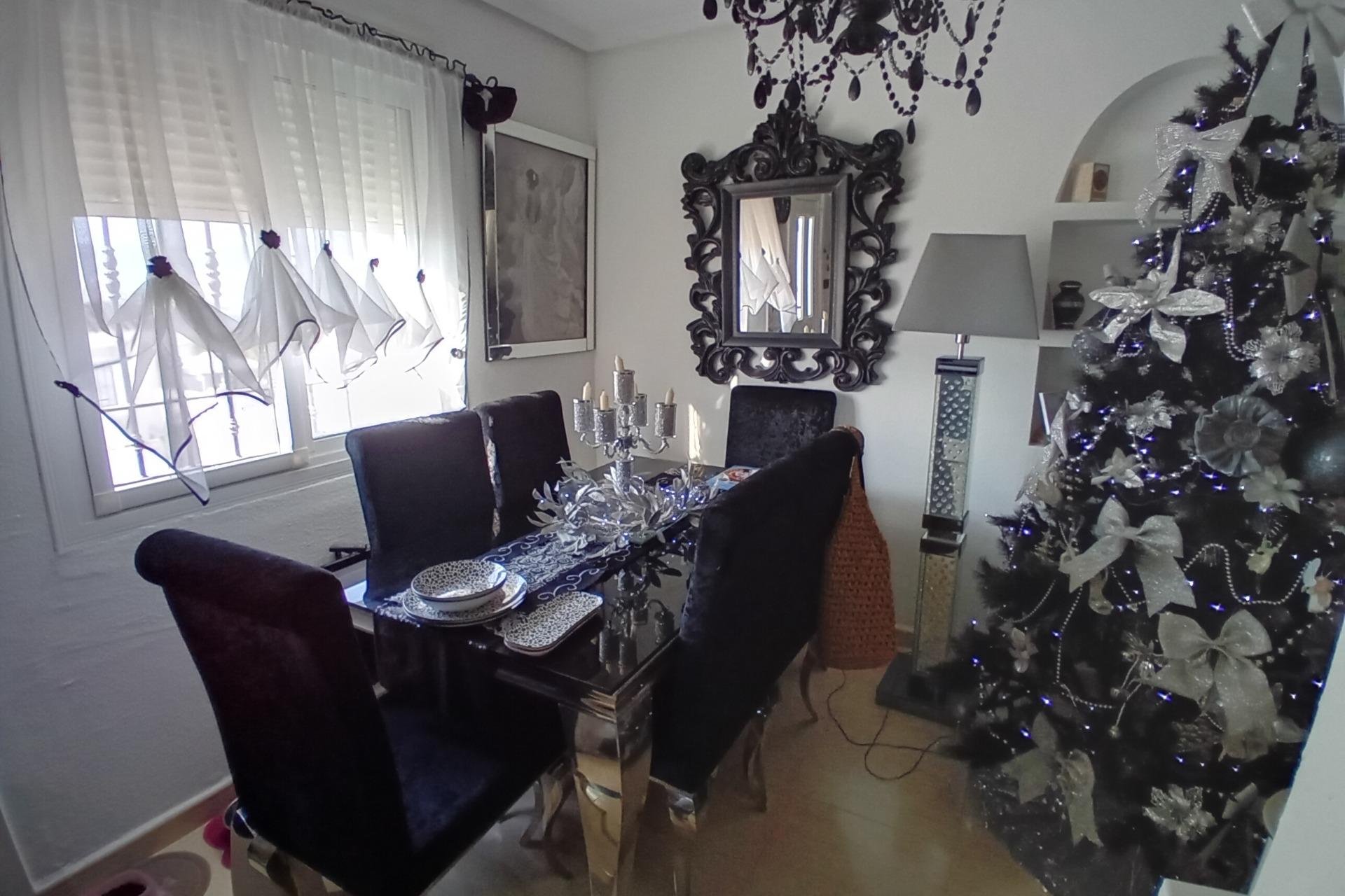 Használt Ingatlanok - Villa -
Mazarron - Camposol